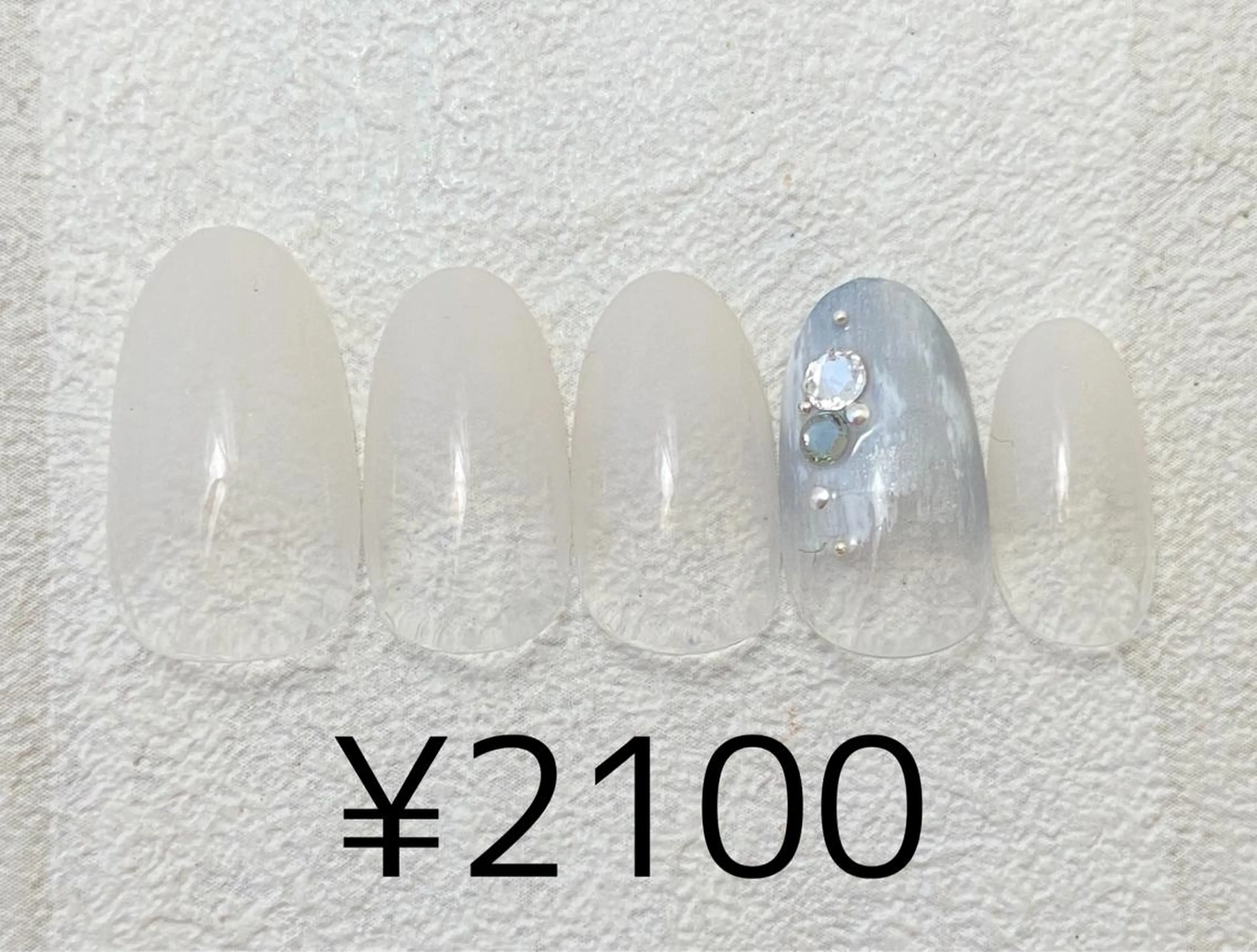 ネイル 株式会社JUEGO .○°のネイルデザイン