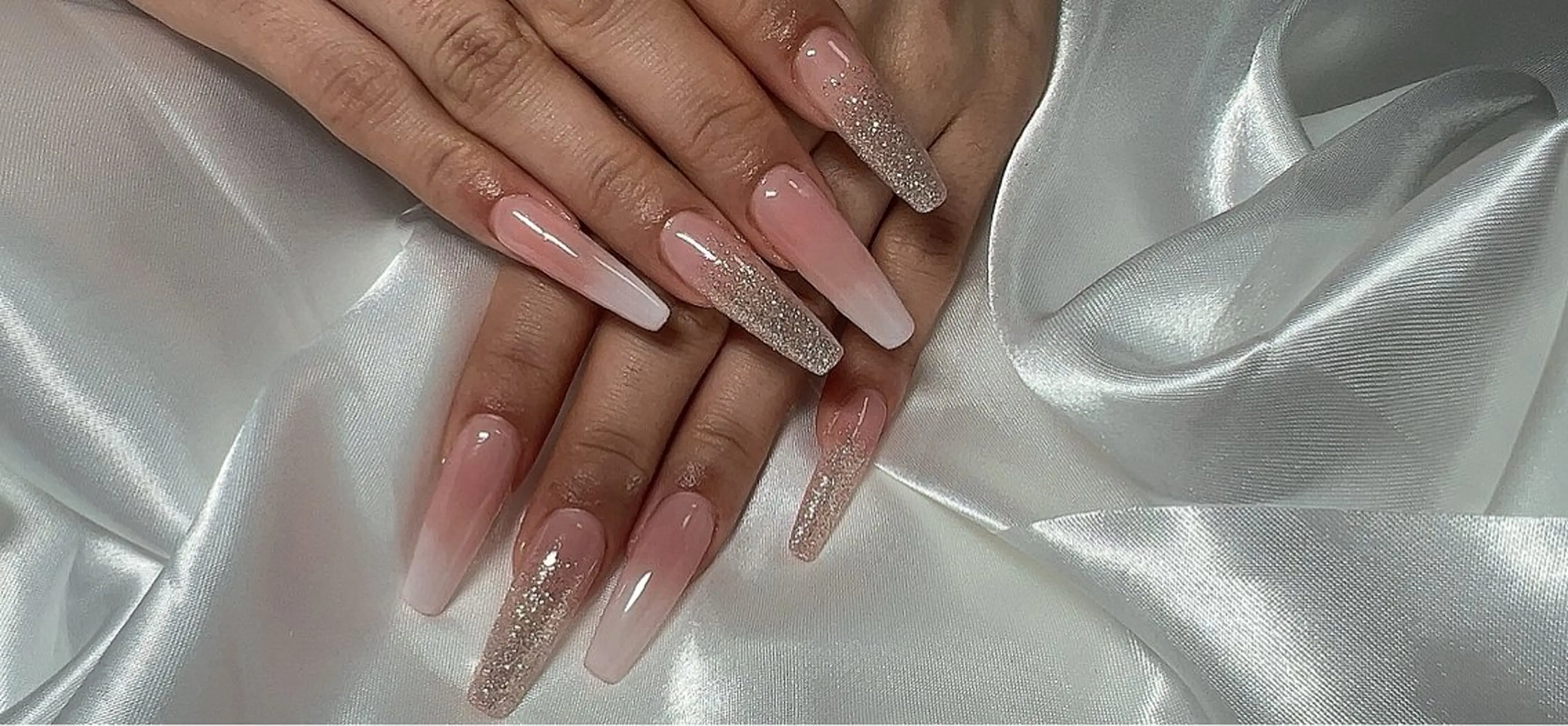 ネイル フラッシュネイル ハンドネイル Ruana Nailのネイルデザイン