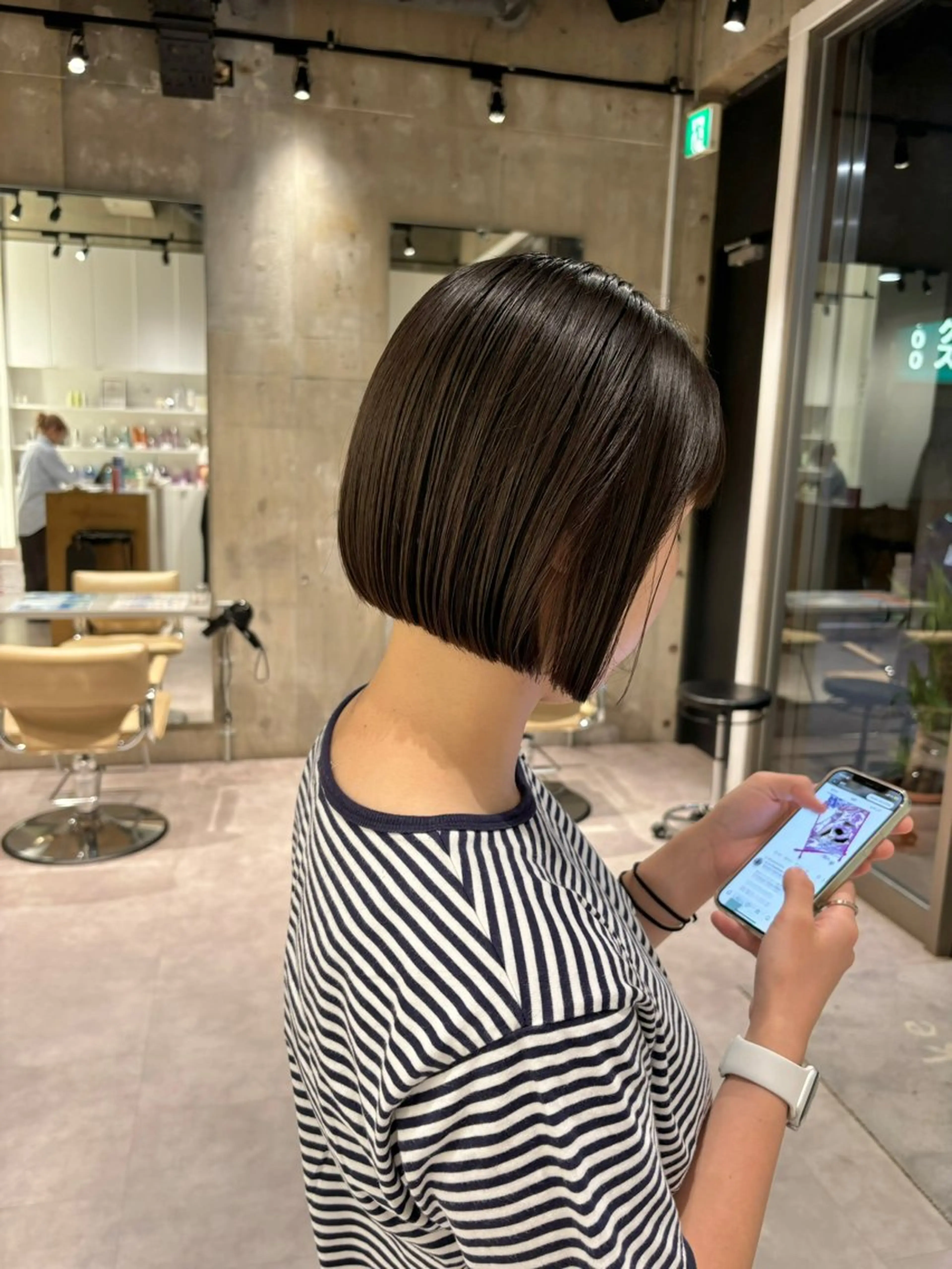 ショート ボブ カット ヘアカラー mina🌿無料ショ ートカット募集中🚨のヘアスタイル