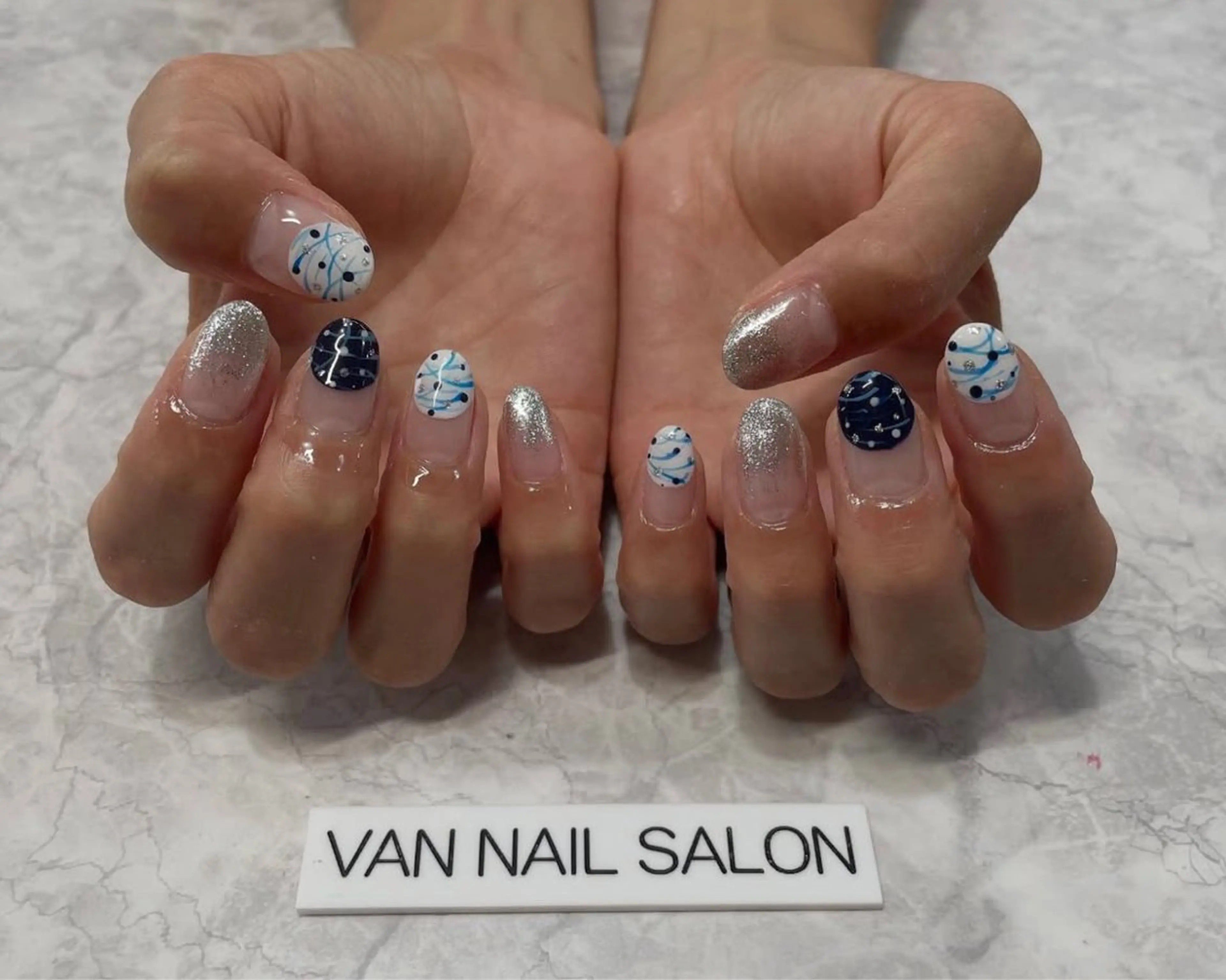 ネイル Van Nail 本厚木店所属・Van Nail Salonのネイルデザイン