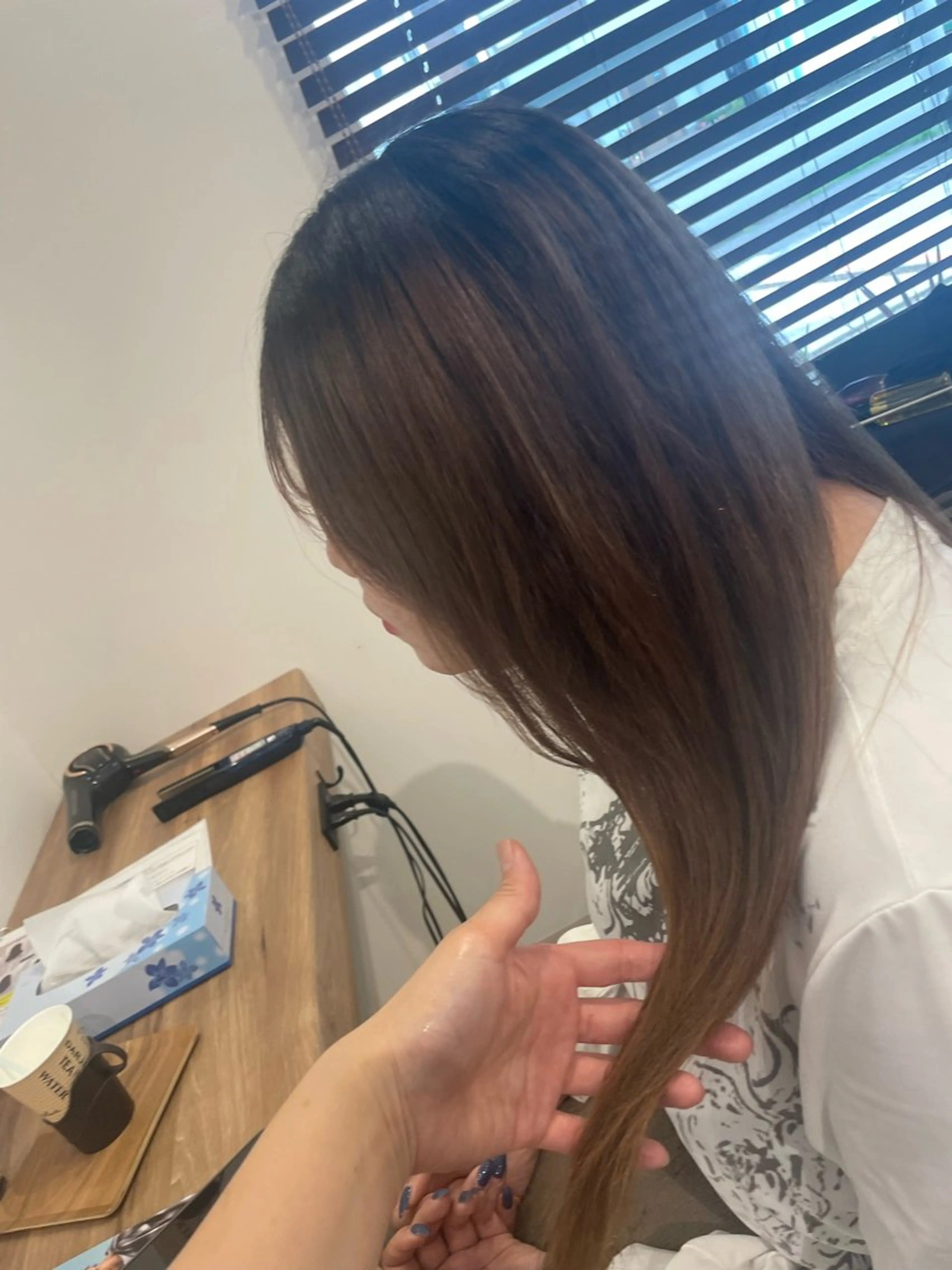 ロング パーマ カット 縮毛矯正 riddle hair(駒生)所属・山越 美裕樹のヘアスタイル