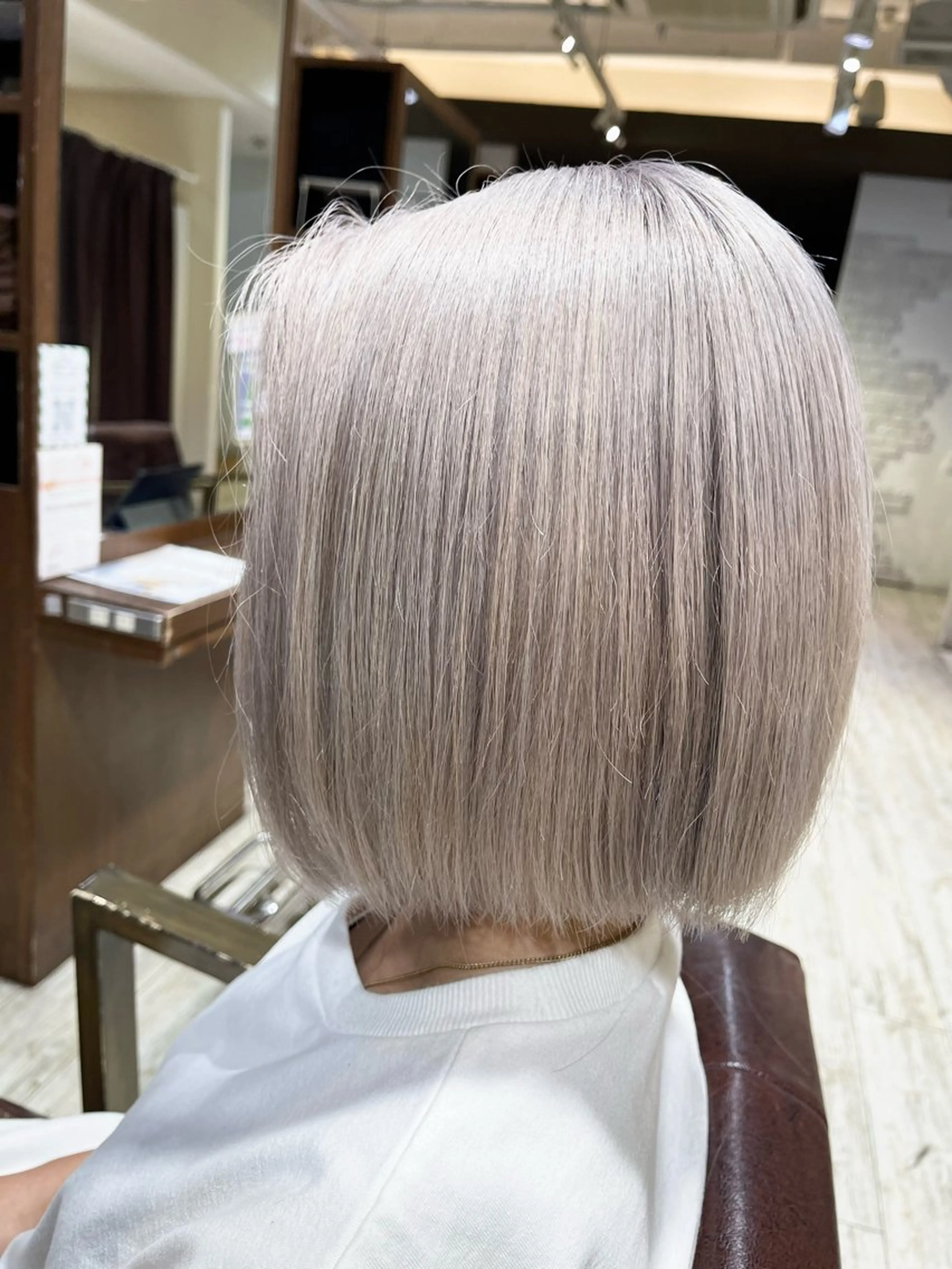 ミディアム カラー カット ヘアカラー トリートメント Che'ri所属・髪質改善特化 Takakiのヘアスタイル