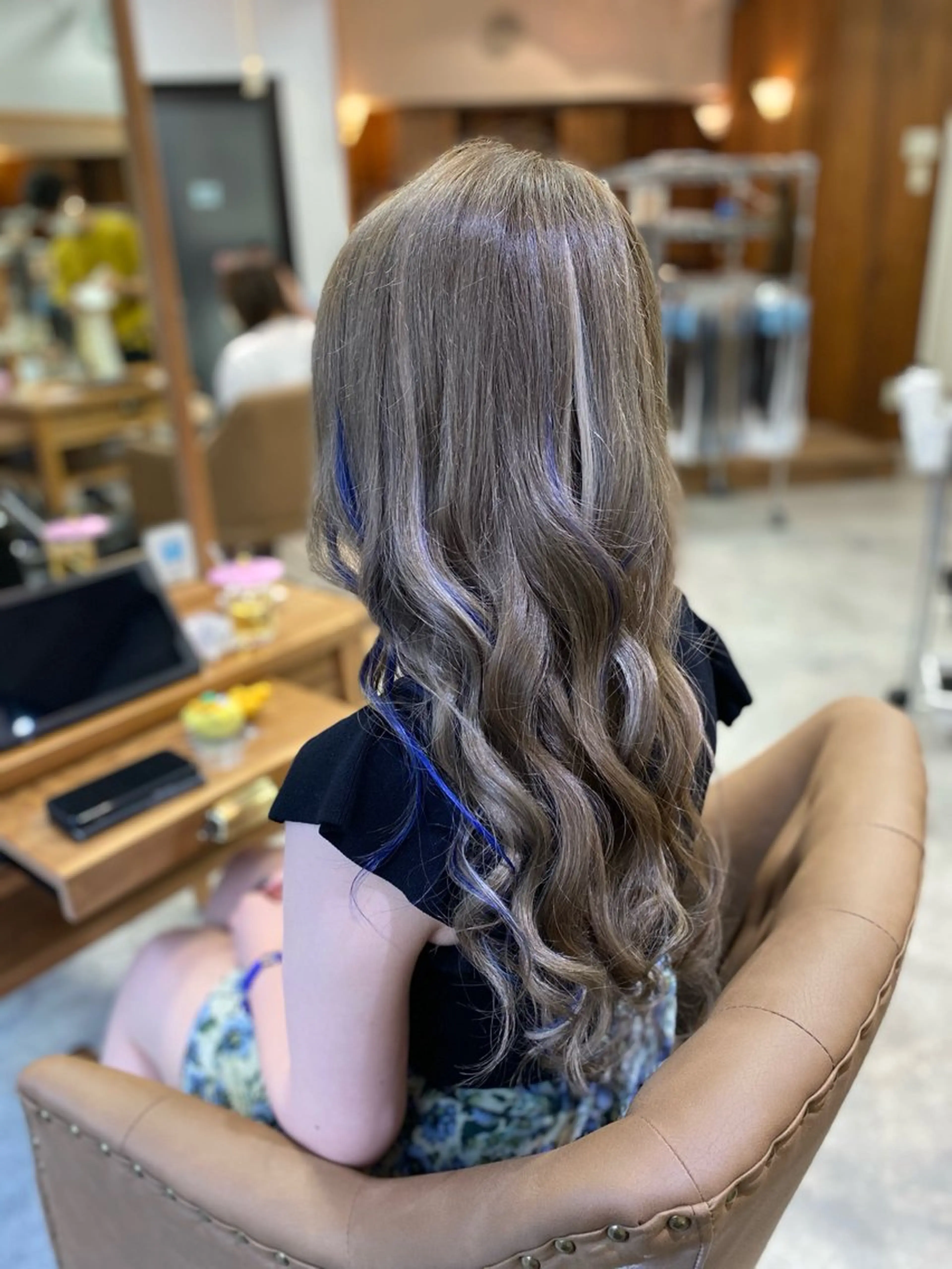 ロング 小川 ひかるのヘアスタイル