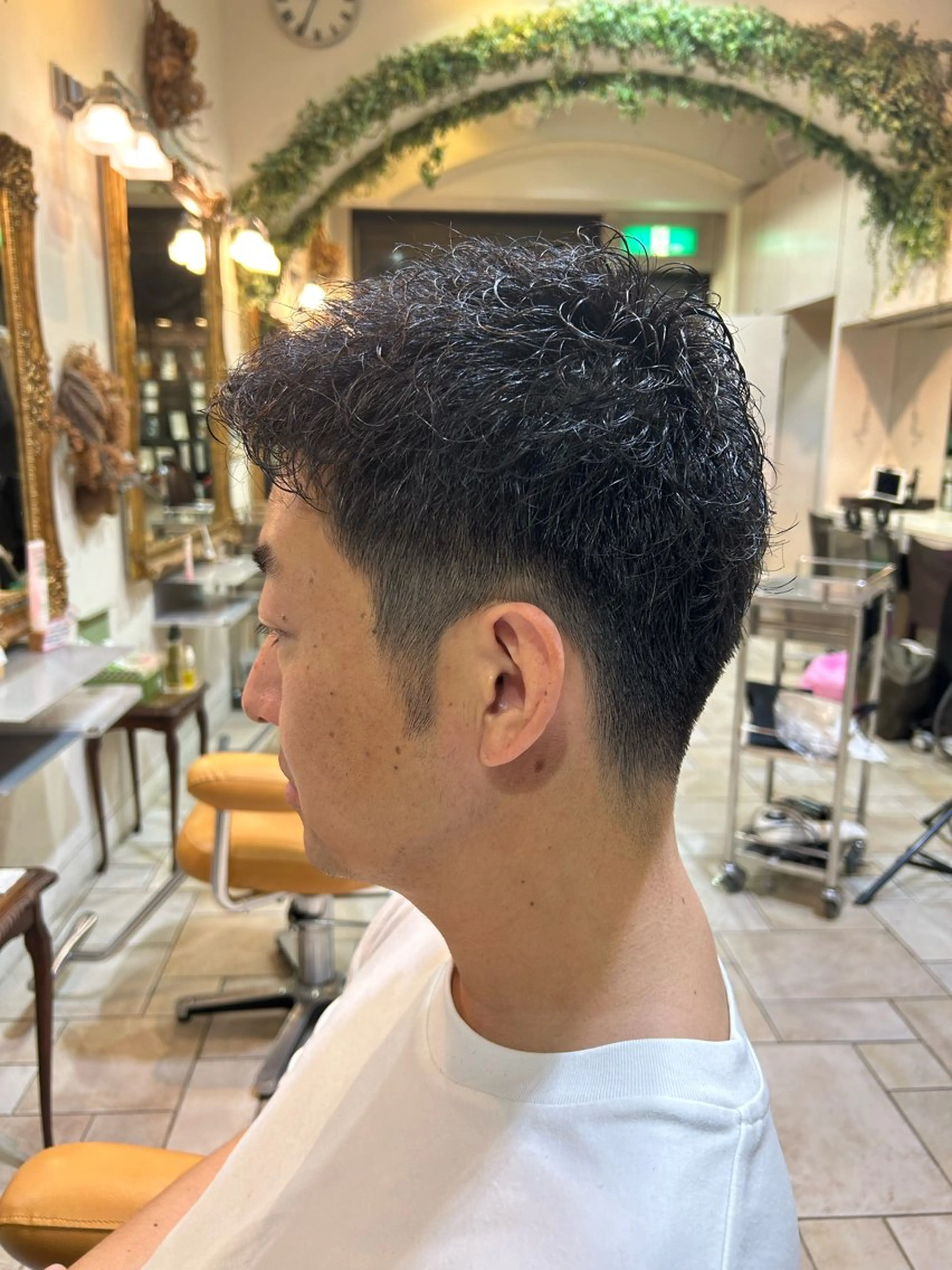 メンズ メンズパーマ オブヘア鷺沼所属・立石 タテイシのヘアスタイル