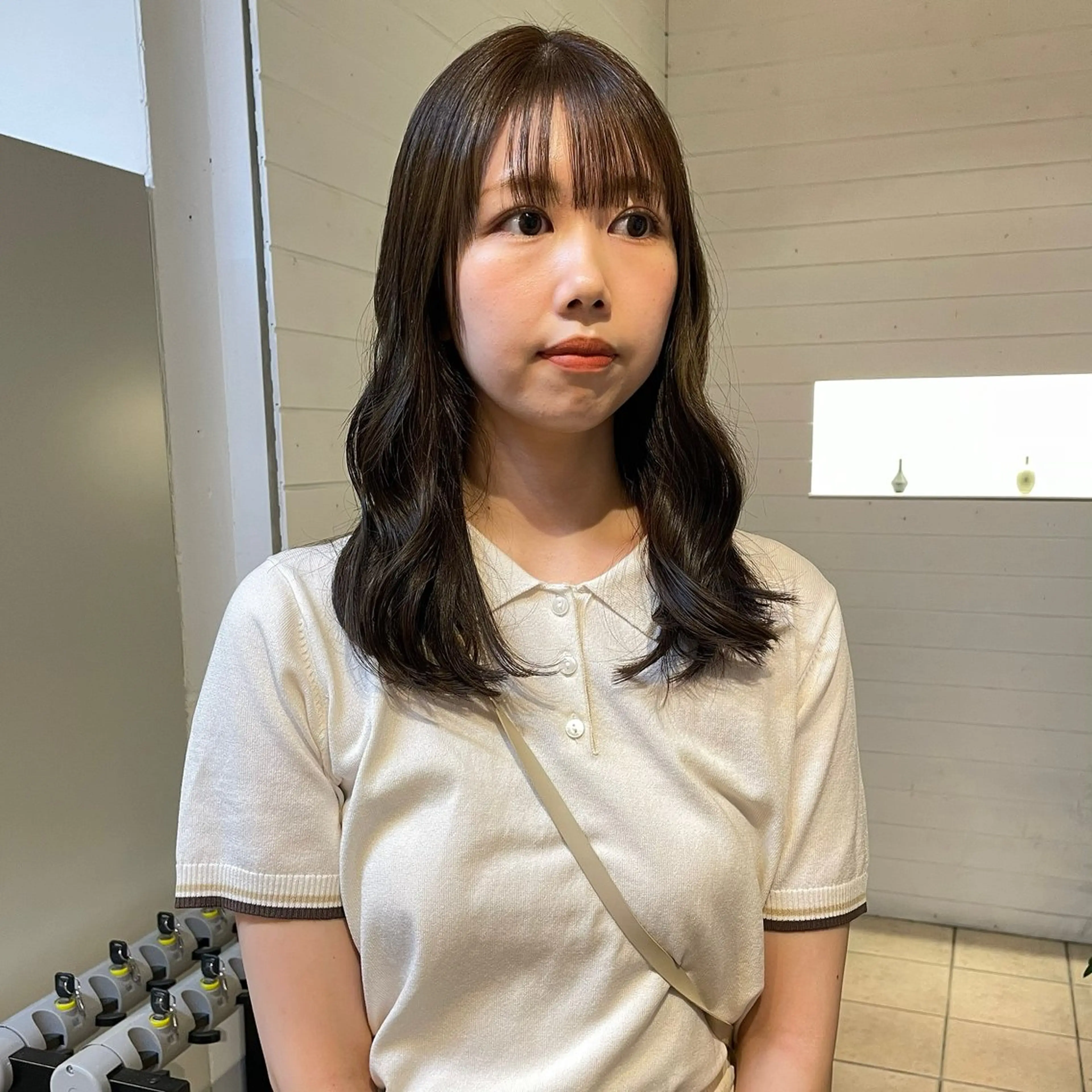 セミロング カラー 透明感カラー トリートメント ヘアカラー mina / 透明感ベージュカラーのヘアスタイル