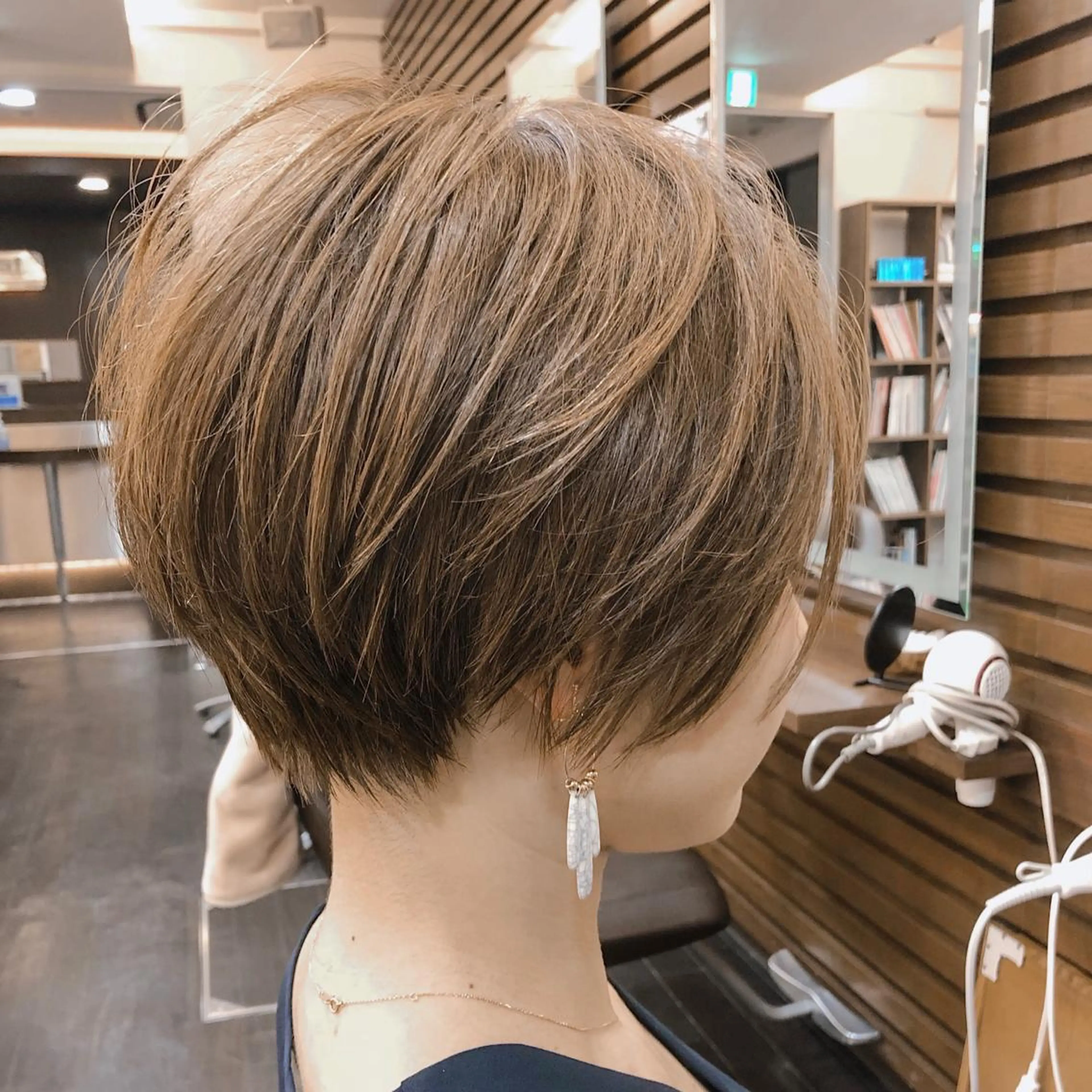 ショート ショートヘア neaf六本木所属・韓国風レイヤー ショート/犬塚 優介のヘアスタイル