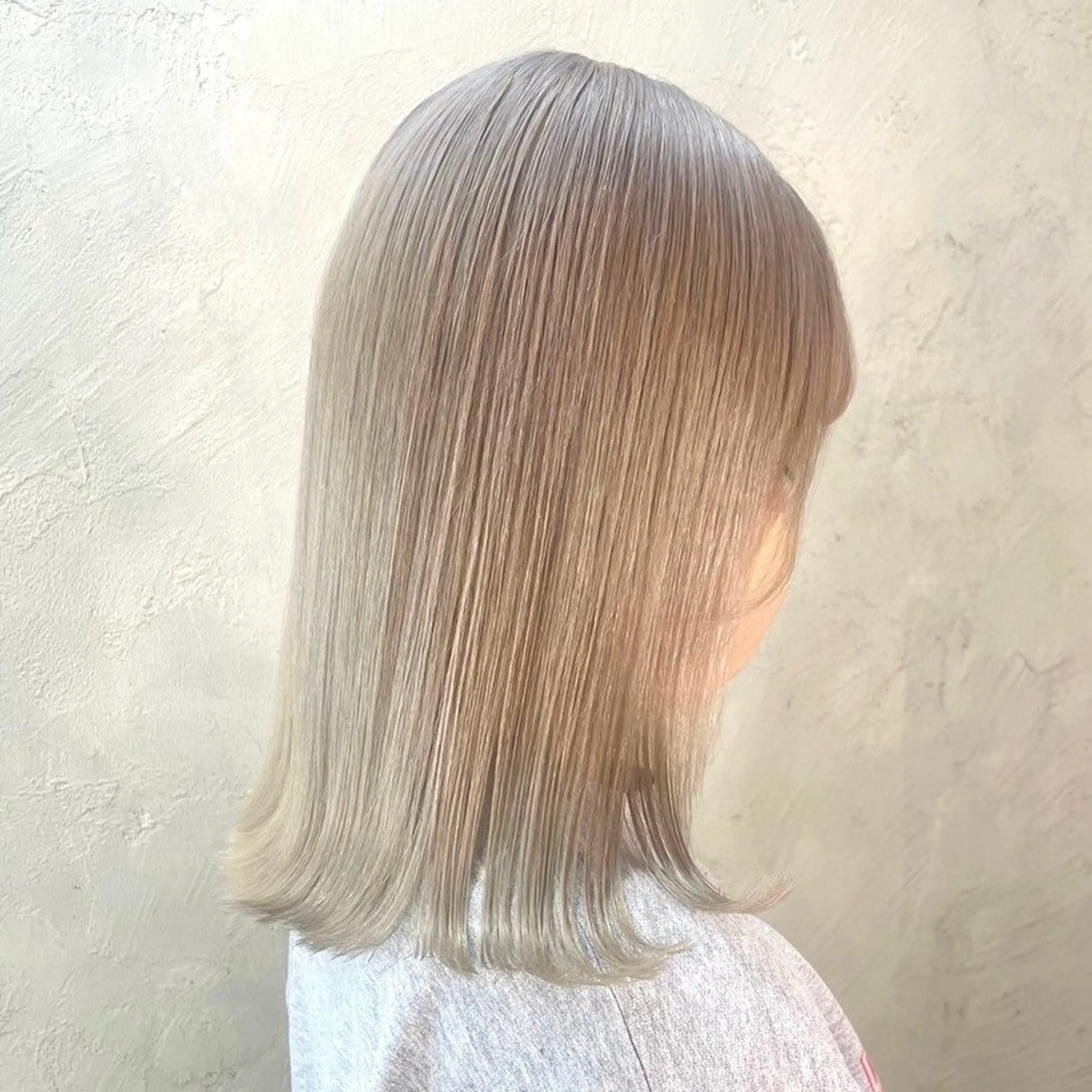 ミディアム カラー ヘアカラー 🎀‪ピンクベージュ 🎀レイヤーmikuのヘアスタイル