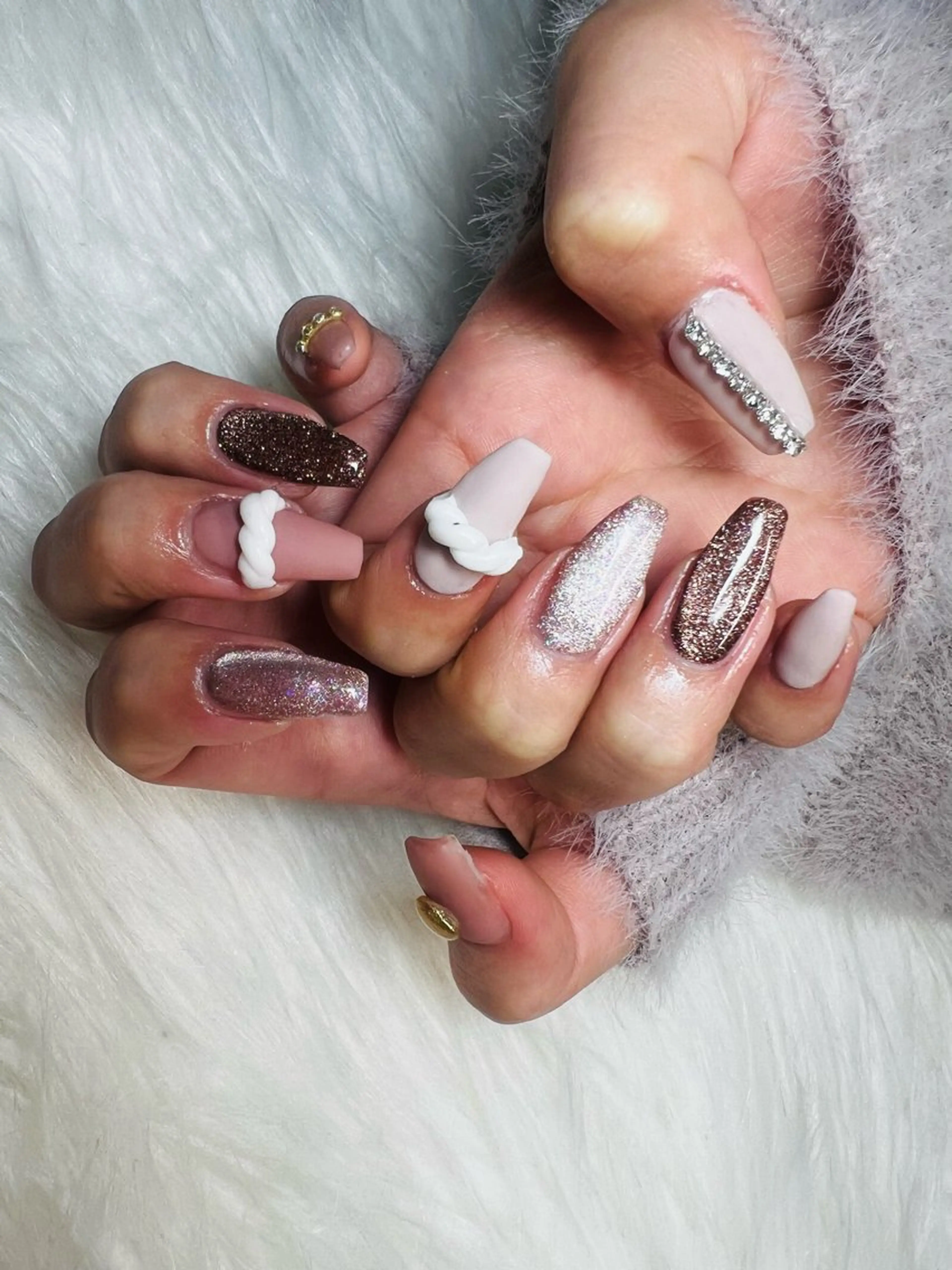 ネイル マグネットネイル Ruana Nailのネイルデザイン