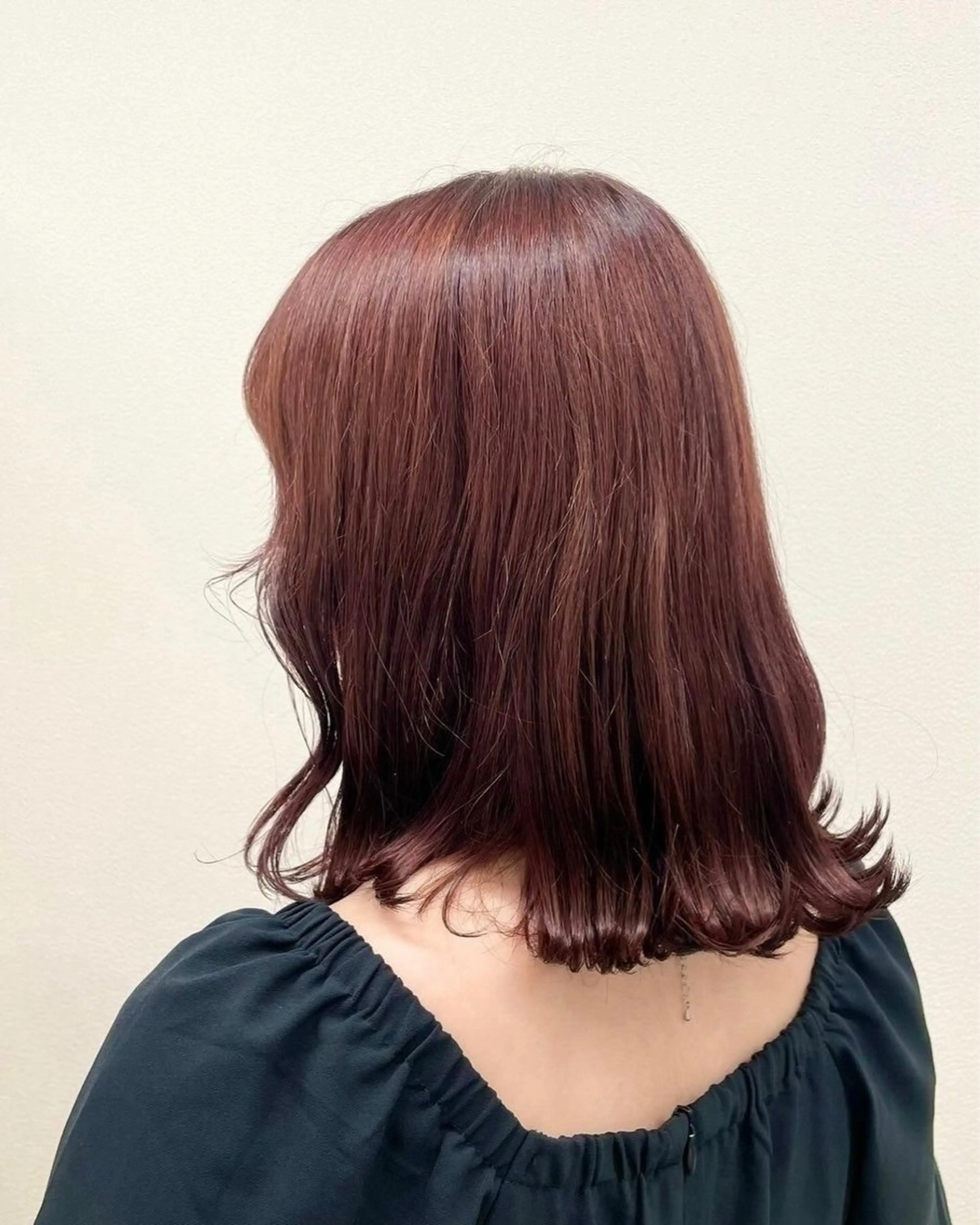 ミディアム カラー ヘアアレンジ ブリーチ ダブルカラー ブリーチなしカラー 髪質改善 韓国風🤍グレ ージュ🤍たくみのヘアスタイル