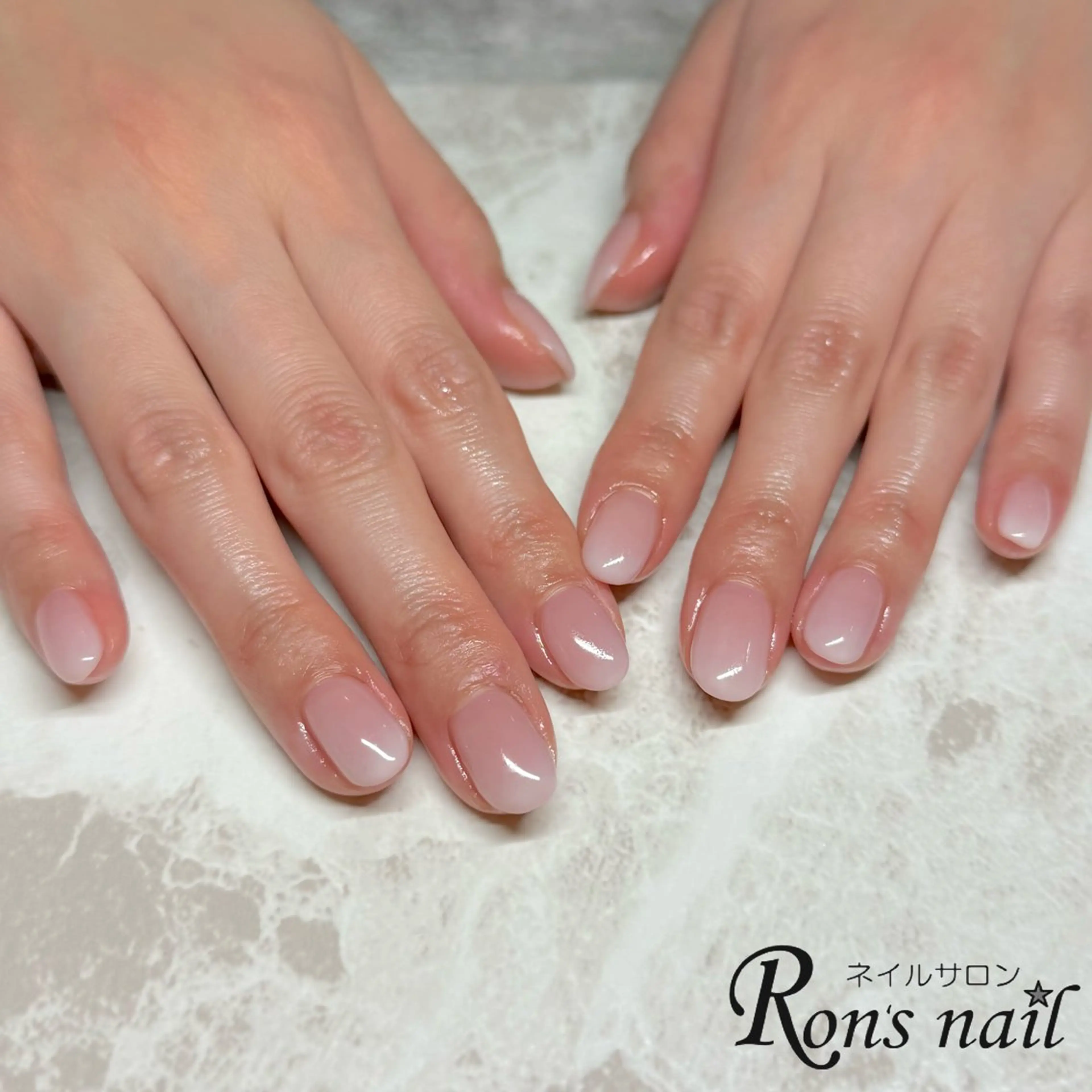 ネイル グラデーション Ron's nail 笹岡のネイルデザイン
