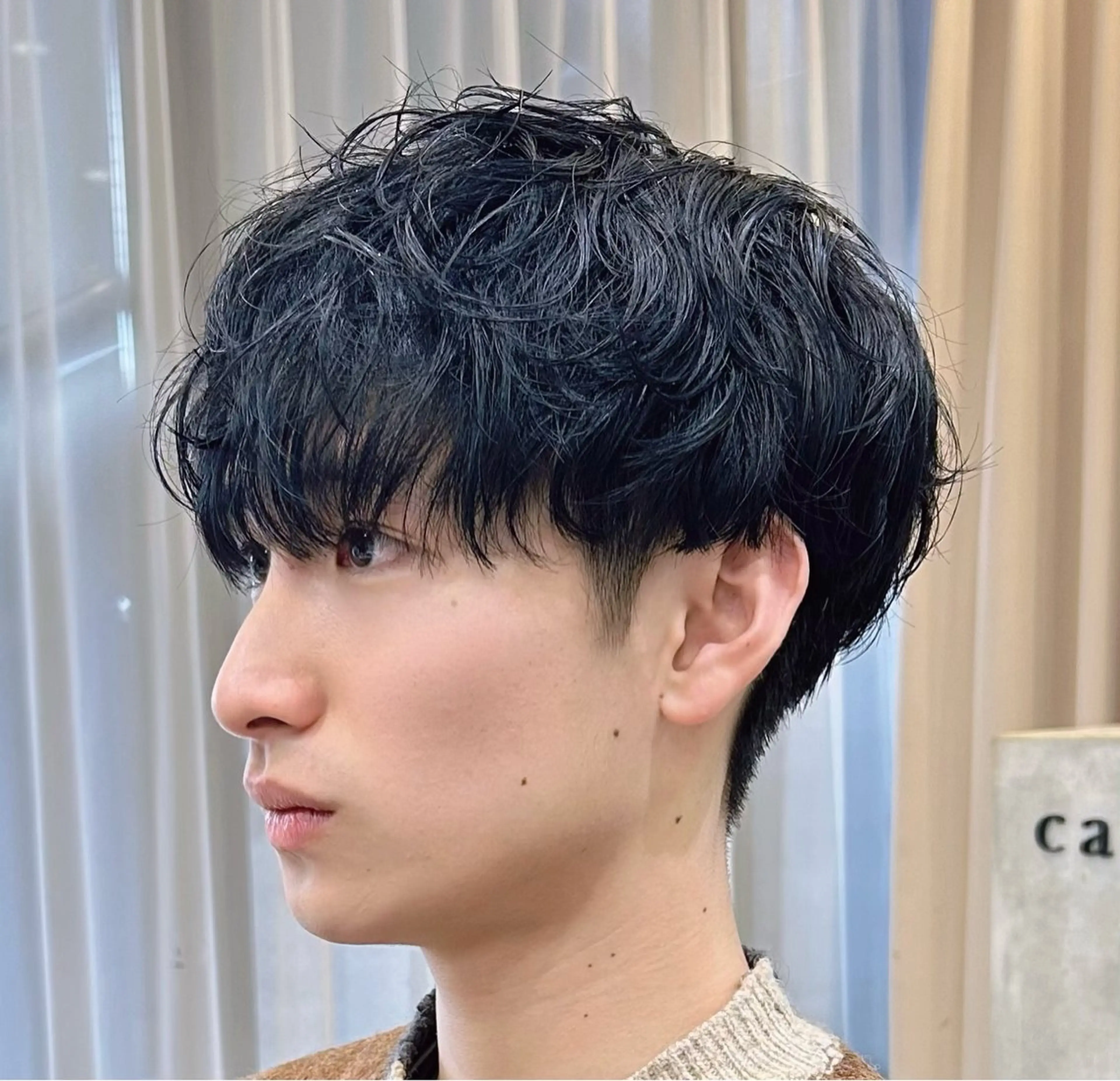 ショート パーマ メンズ calna by ELMO  上ノ井のヘアスタイル