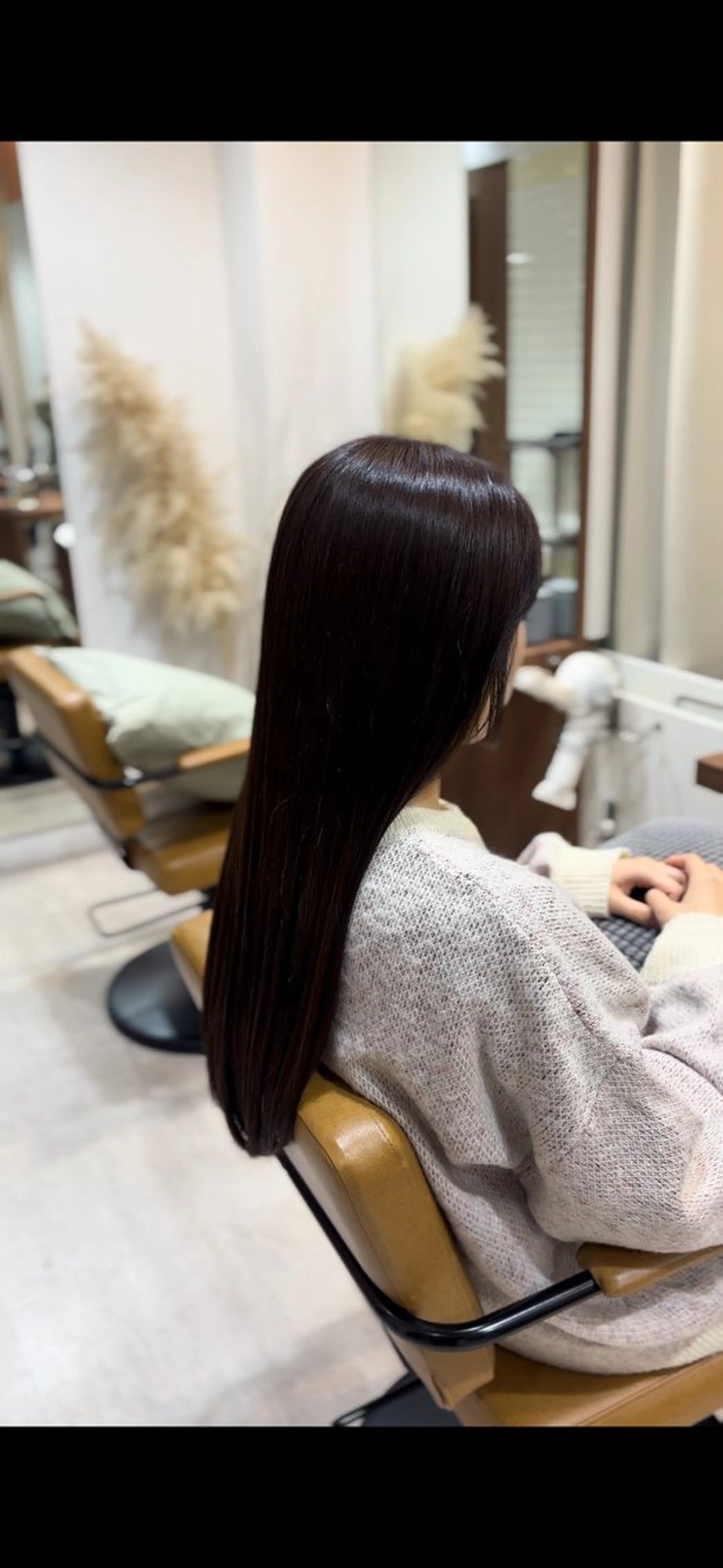 ロング HONOKA /透明感カラーのヘアスタイル