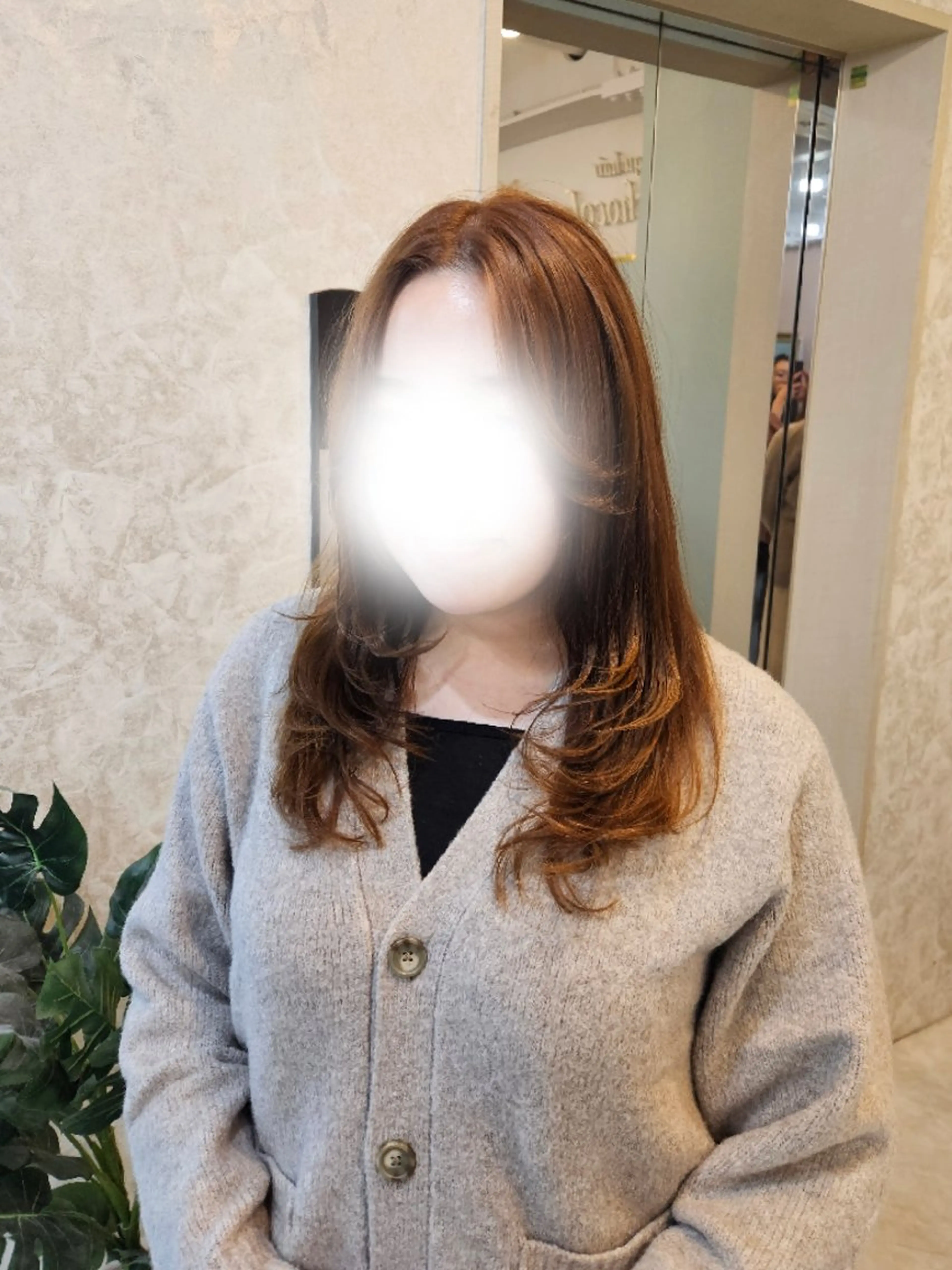 セミロング カラー 韓国風ヘア レイヤーカット カット ヘアカラー トリートメント ミク🇰🇷 /Agu hairのヘアスタイル