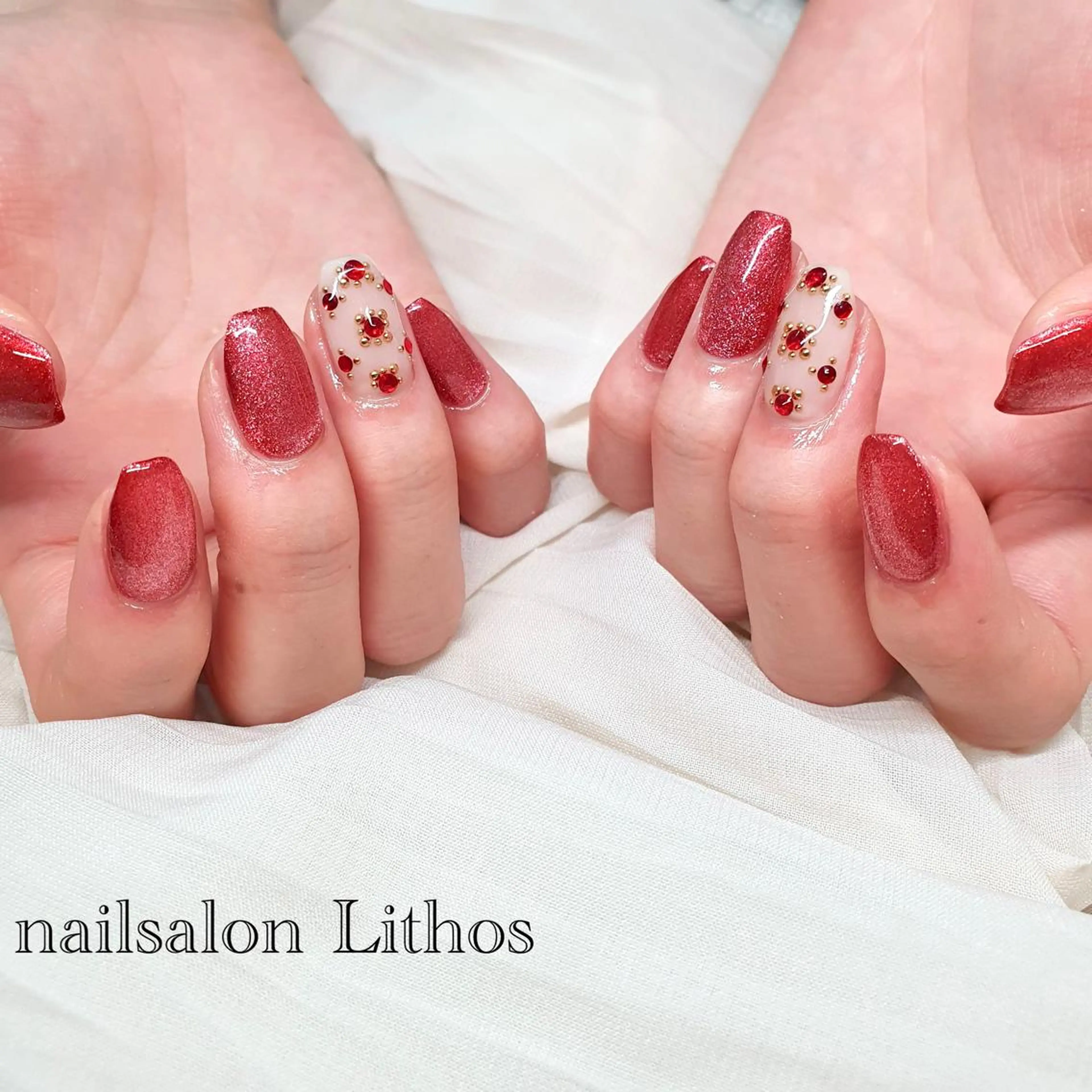 ネイル マグネットネイル ハンドネイル nailsalon Lithos所属・nailsalon Recontreのネイルデザイン