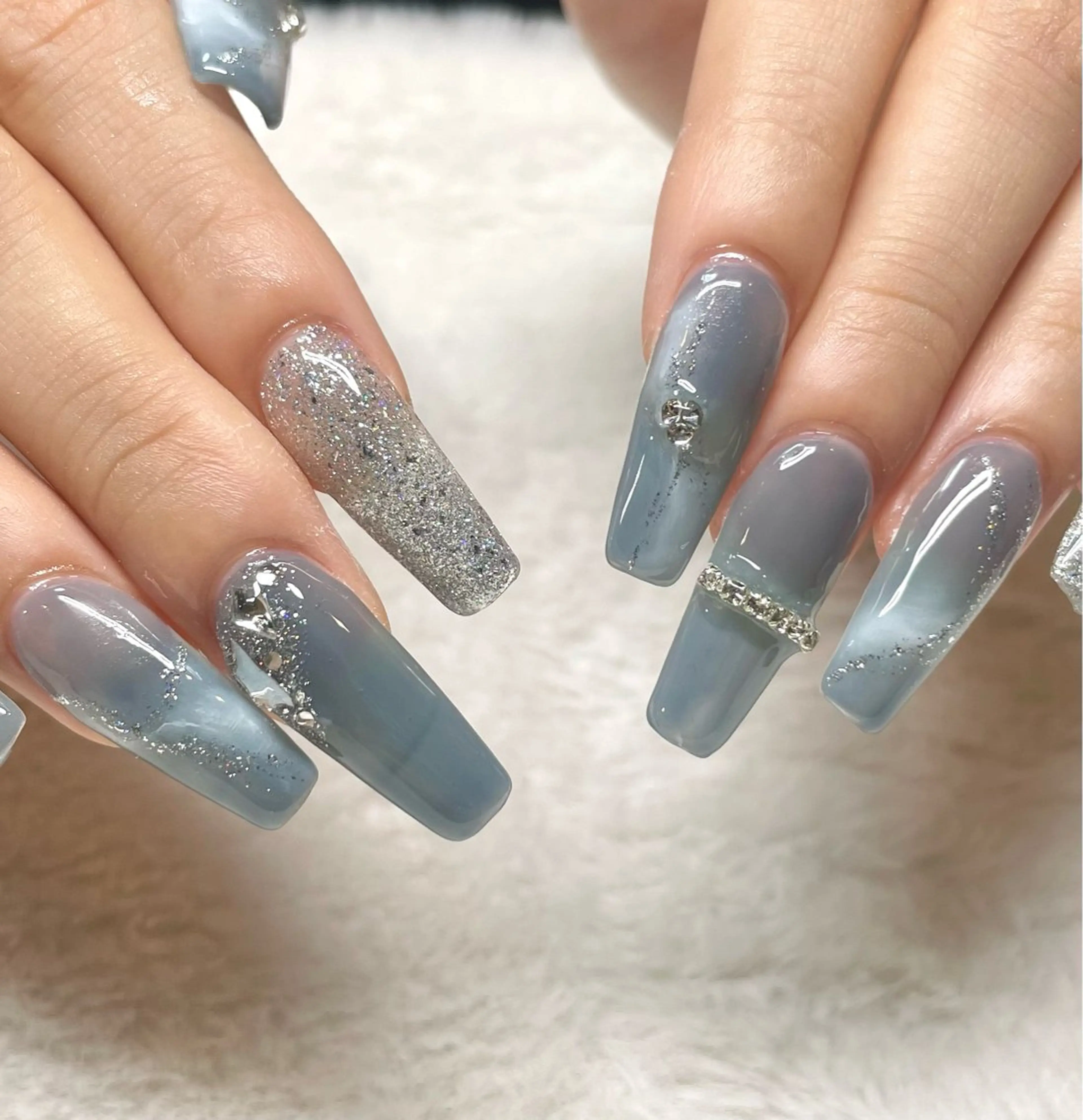 ネイル ChouChou NAIL SALON所属・サキ ChouChouのネイルデザイン