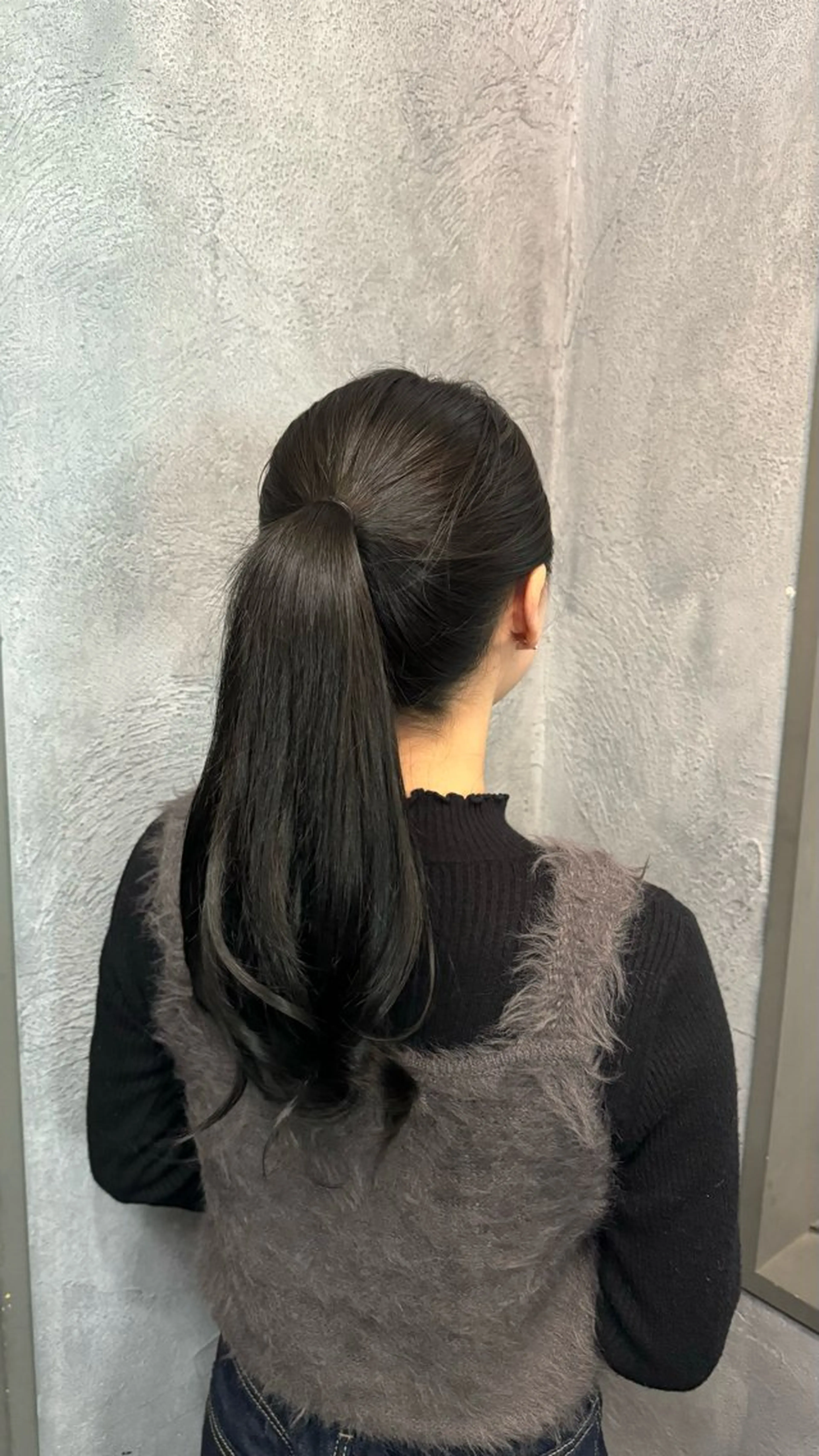 ロング カラー 透明感カラー イルミナカラー Graphy  札幌所属・🐺ﾅｶﾑﾗ ﾓﾓｶのヘアスタイル
