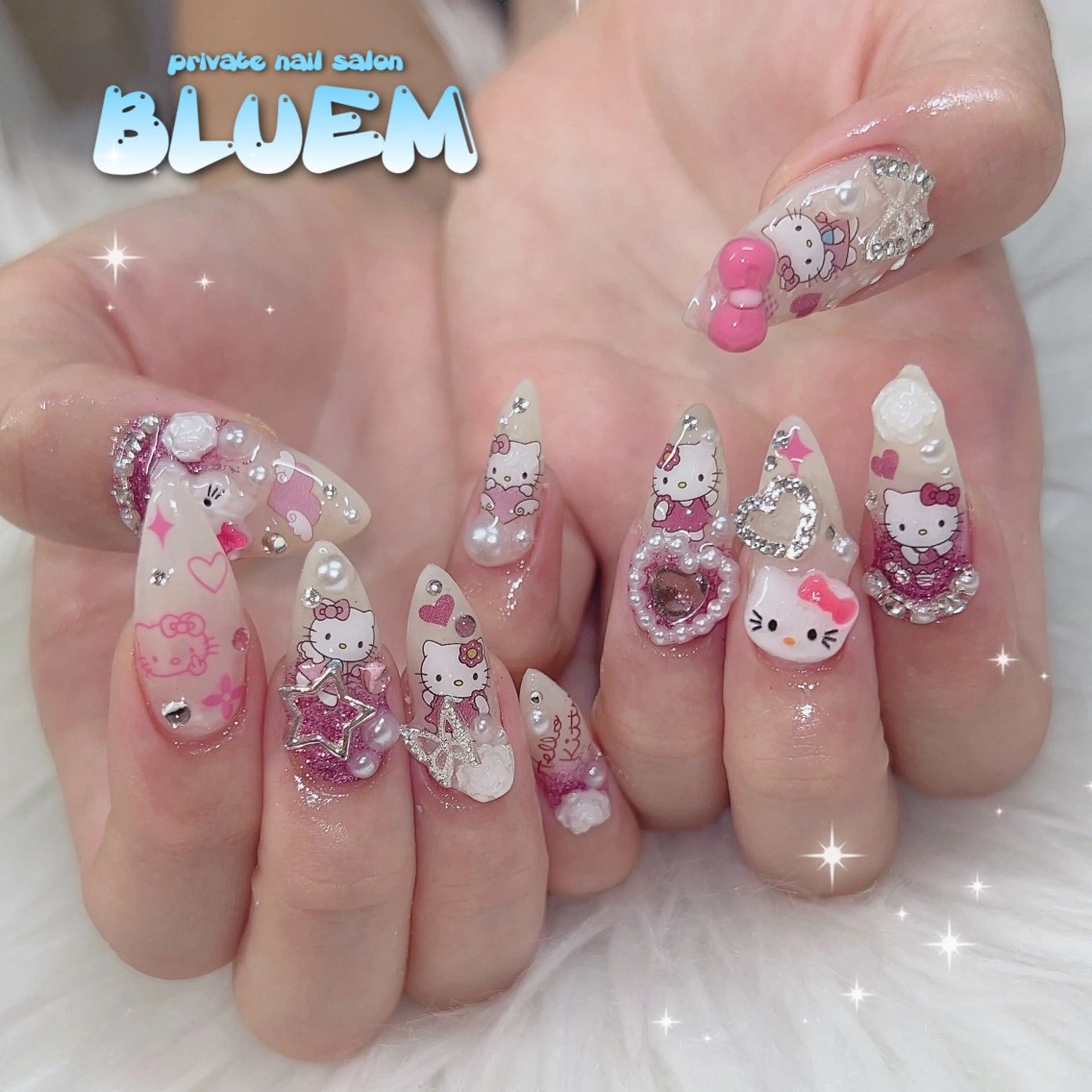 ネイル ハンドネイル BLUEM なな🐶のネイルデザイン