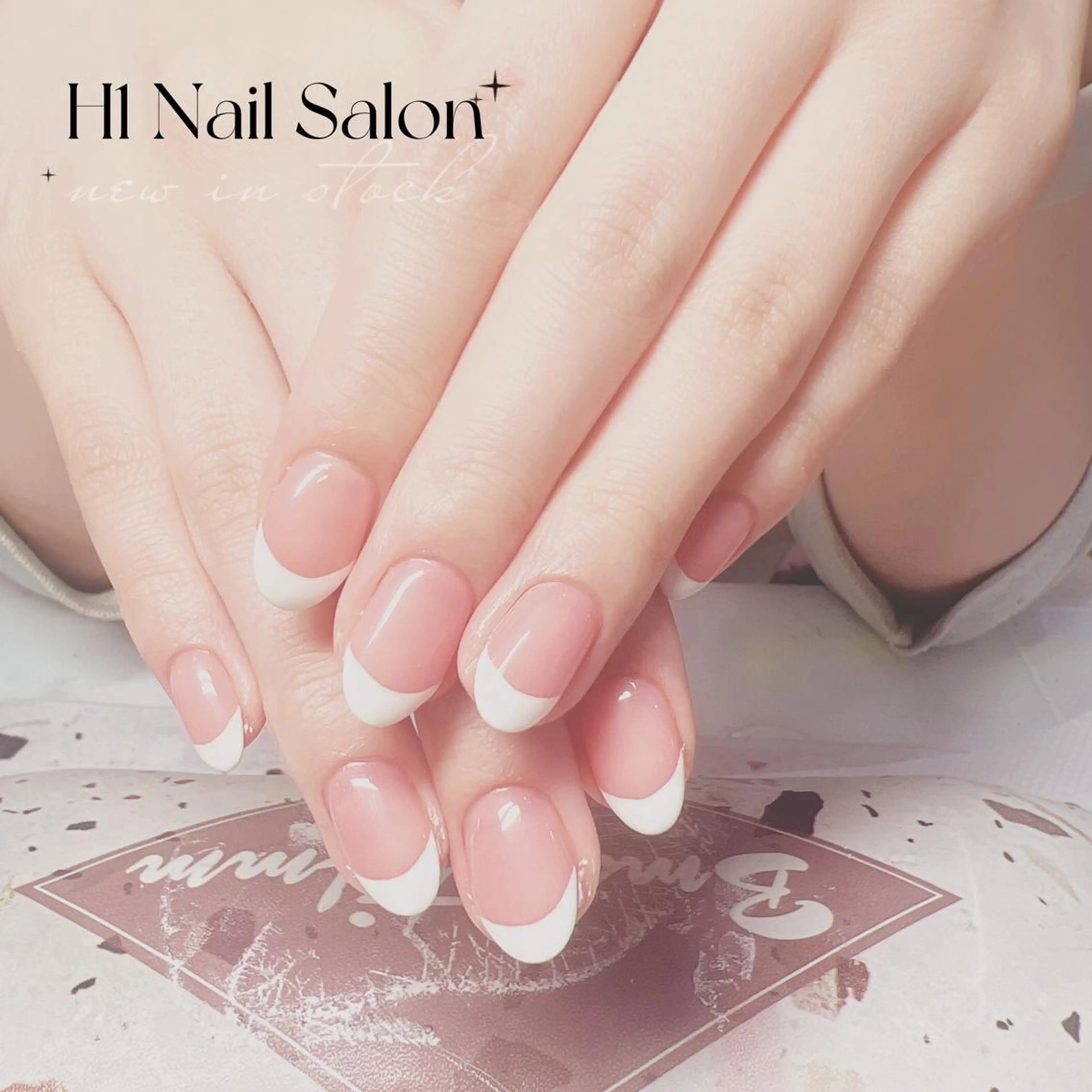 ミディアム H1 ネイル サロンのネイルデザイン