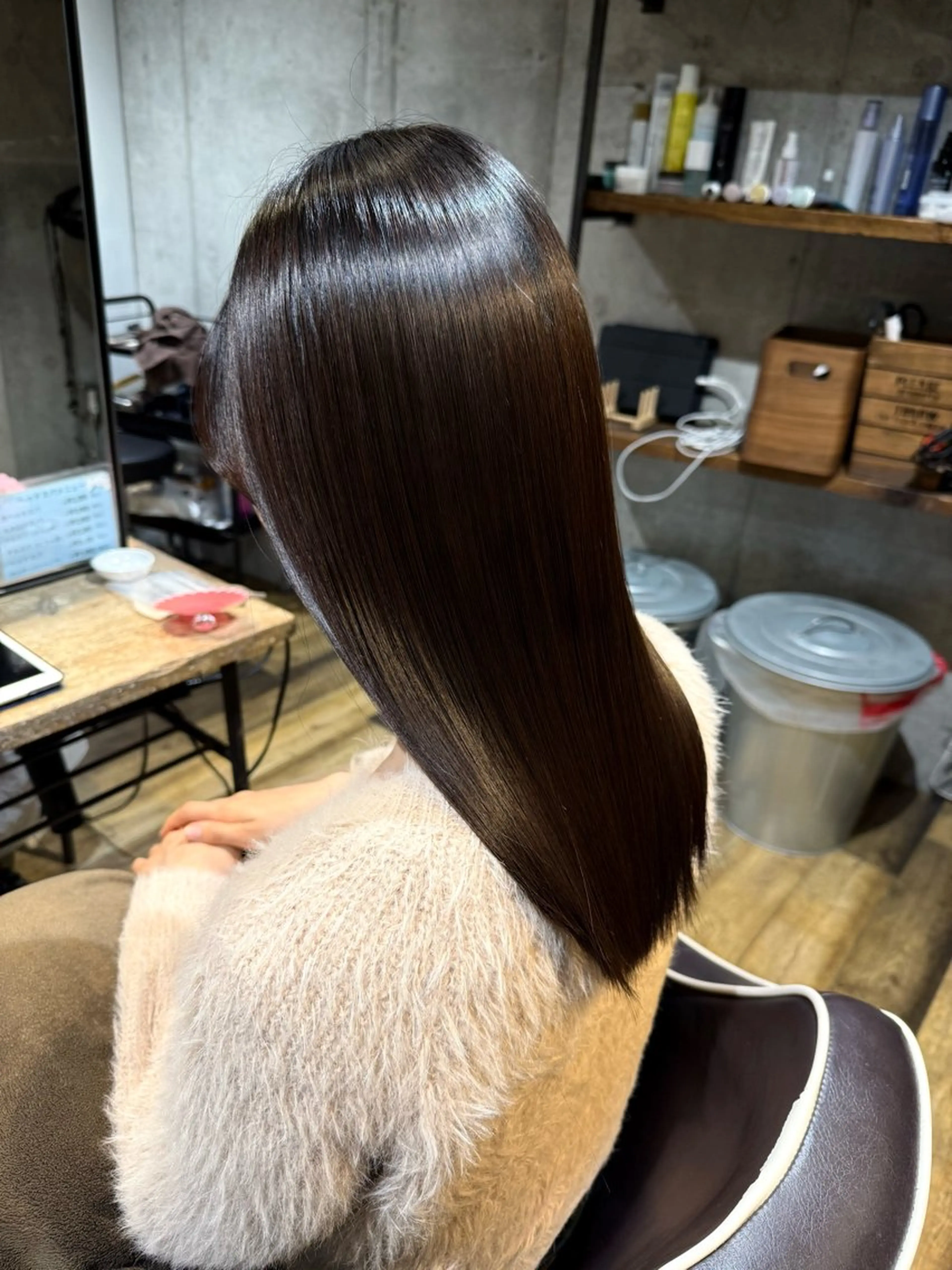 『髪質改善』プレミアムトリートメントミディアムヘアの写真