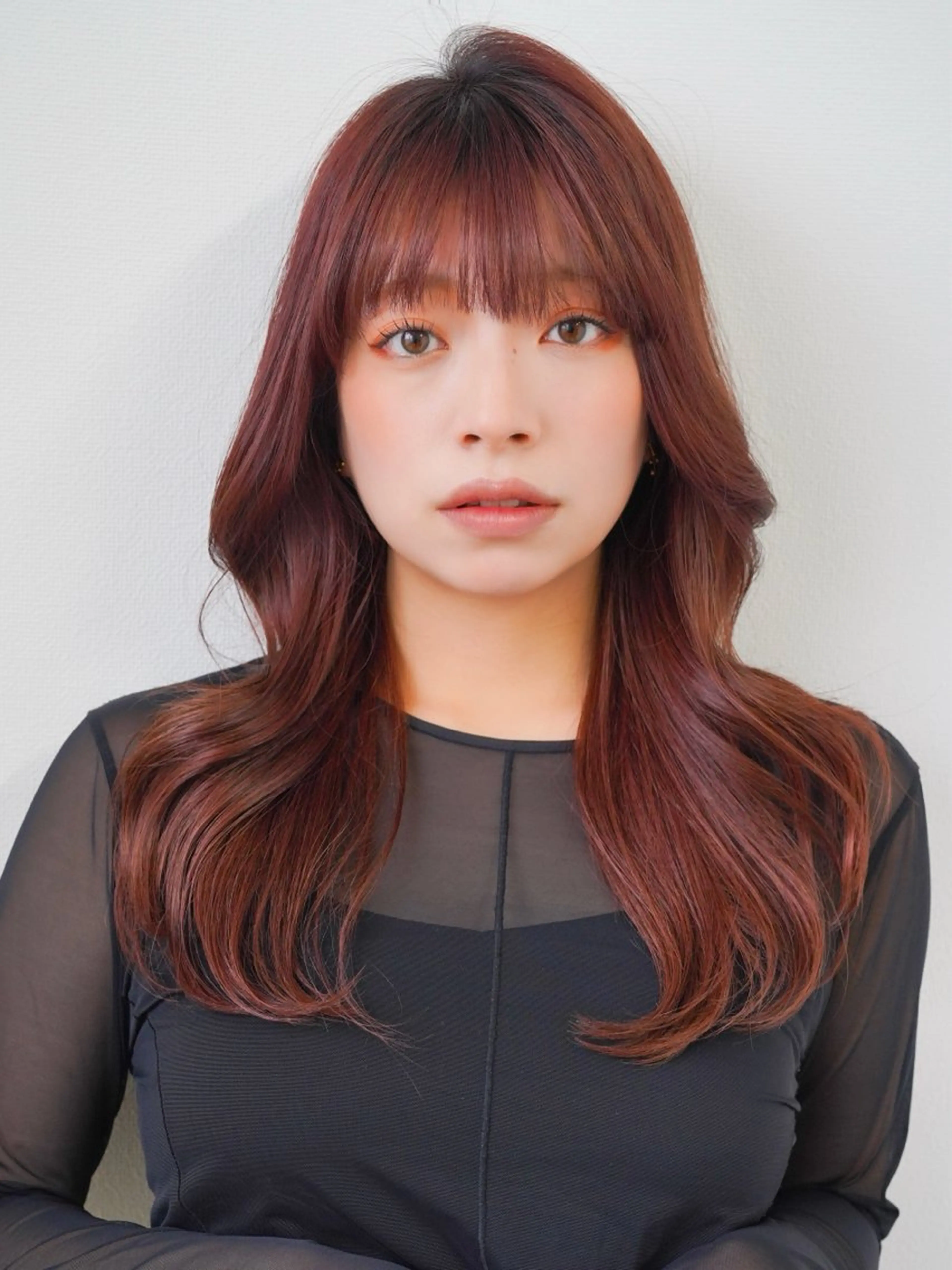 ロング カラー ヘアアレンジ 幕内 梨乃亜のヘアスタイル