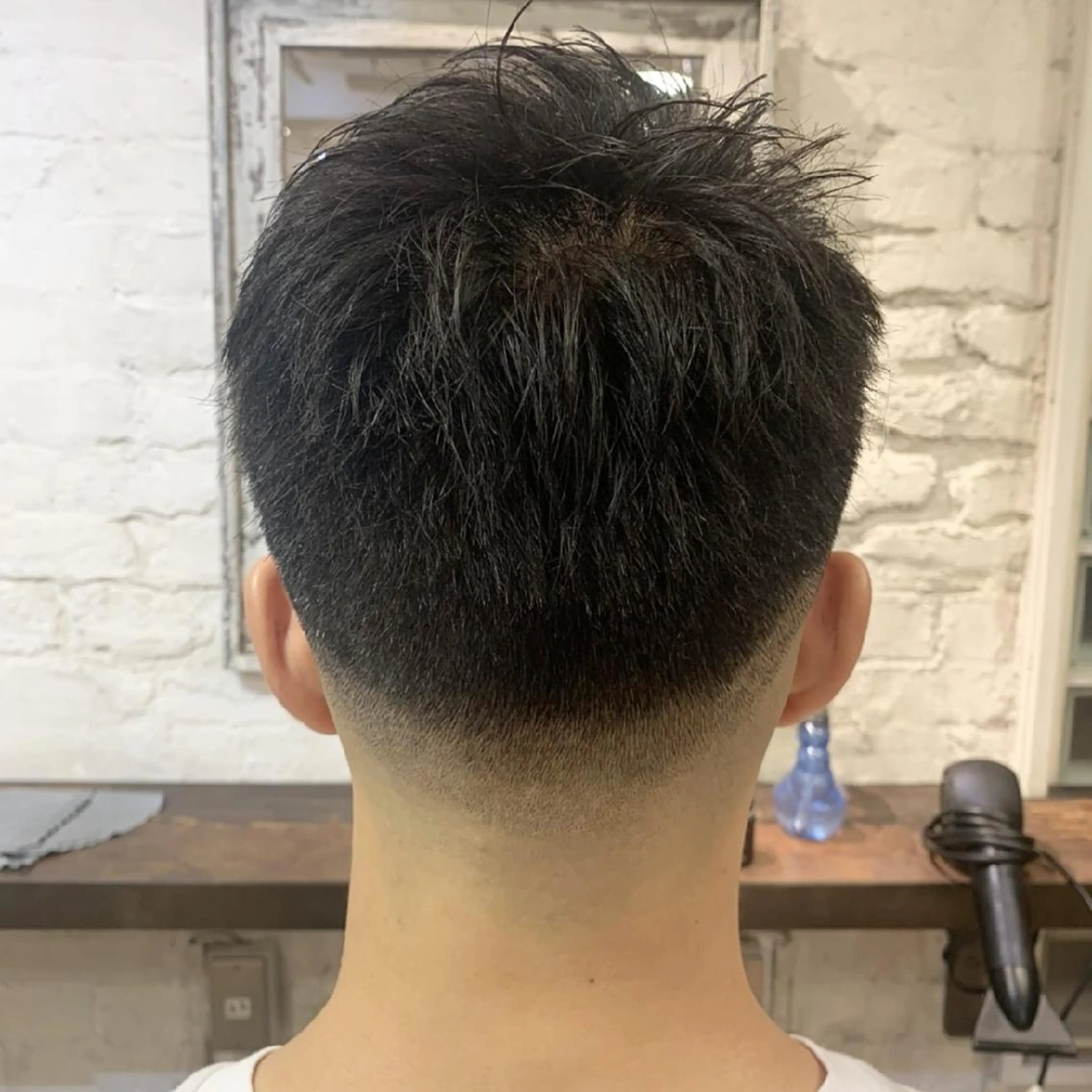 ショート メンズ アップバング フェードカット スキンフェード カット Hair make ONE  008所属・メンズ/フェード/ バーバー/盛山大地のヘアスタイル