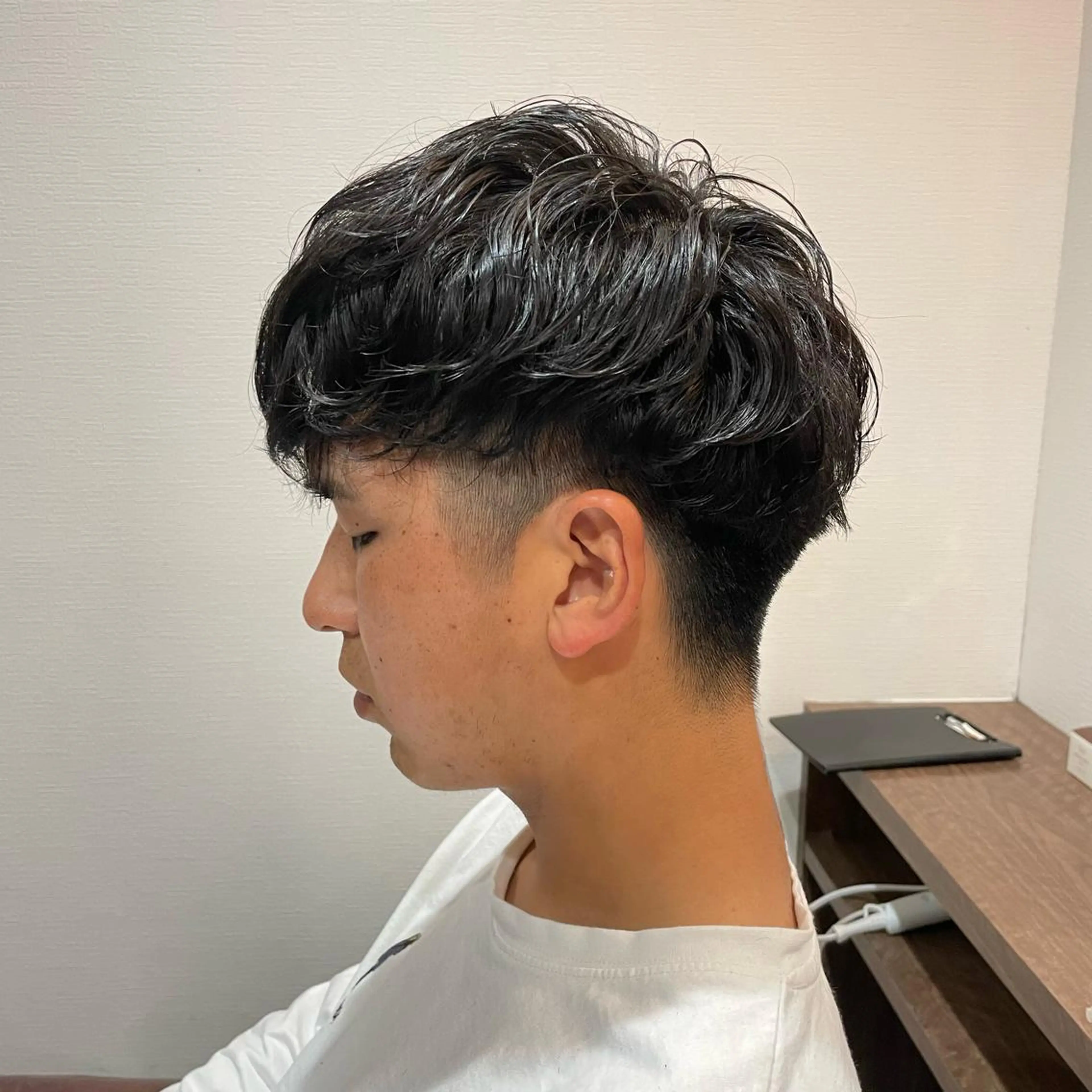 ショート パーマ メンズ 渡邉 聖希のヘアスタイル