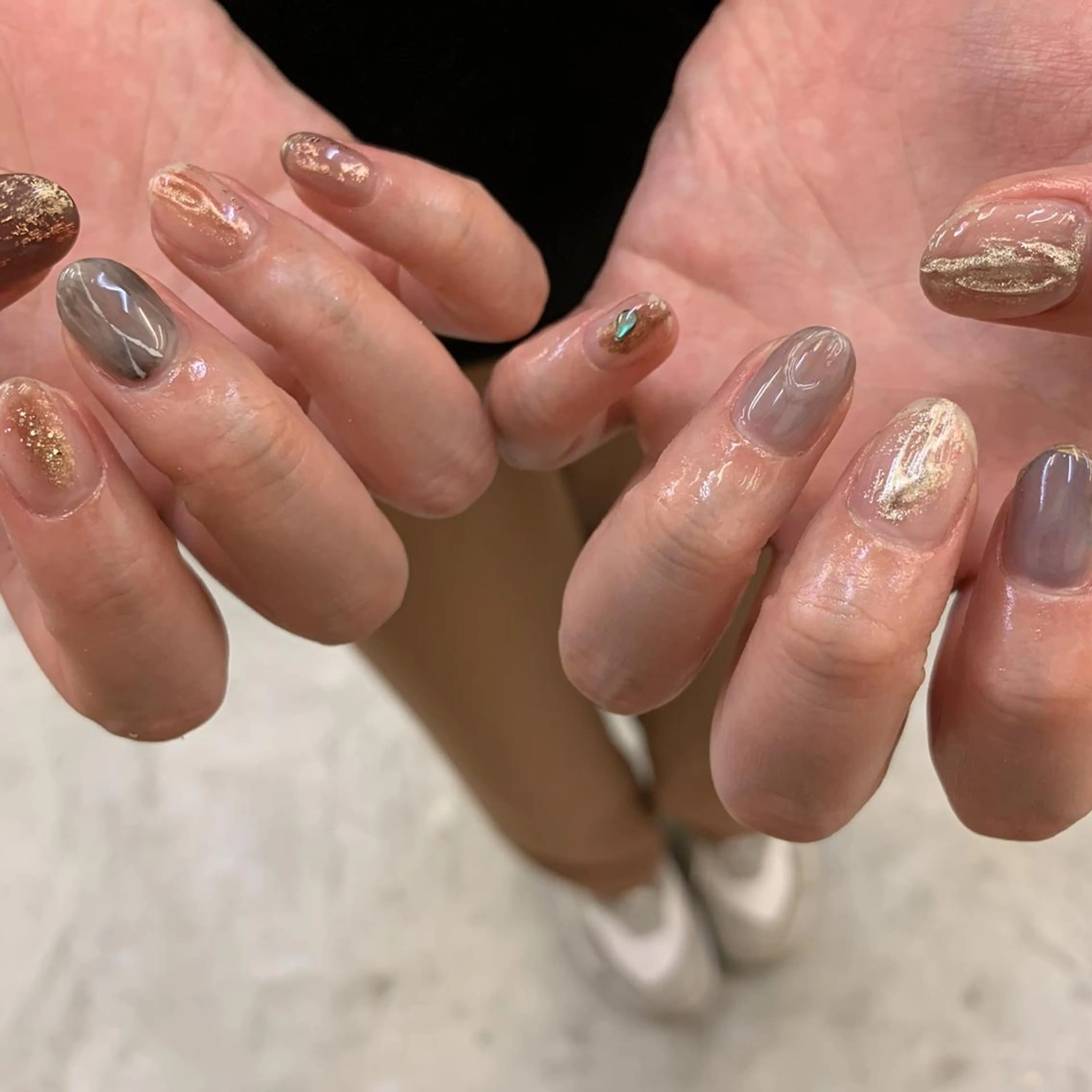 ネイル ブルー ボルドー ジェルネイル ニュアンスネイル パラジェル Ca rinaのネイルデザイン