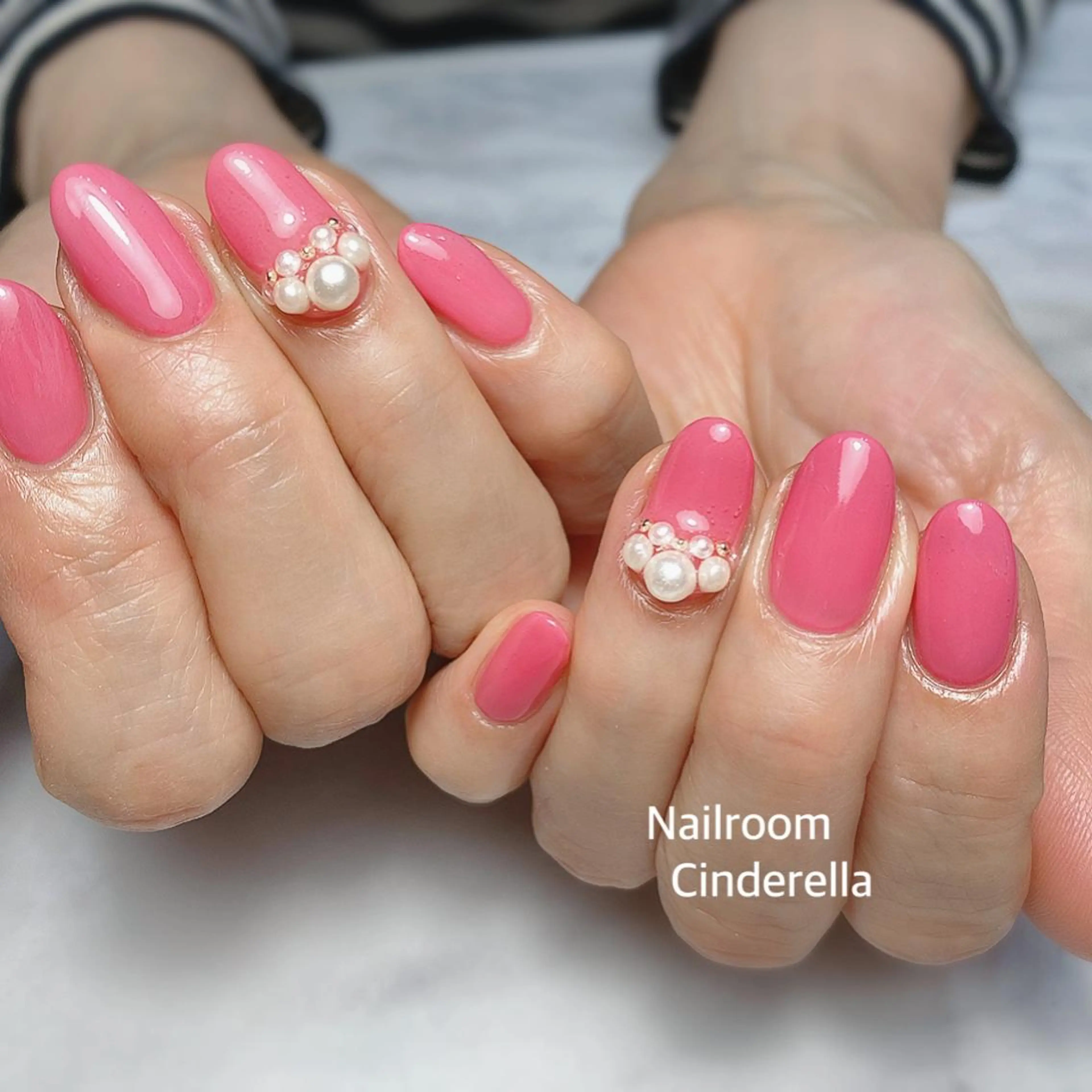 ネイル ピンク Nailroom. Cinderellaのネイルデザイン