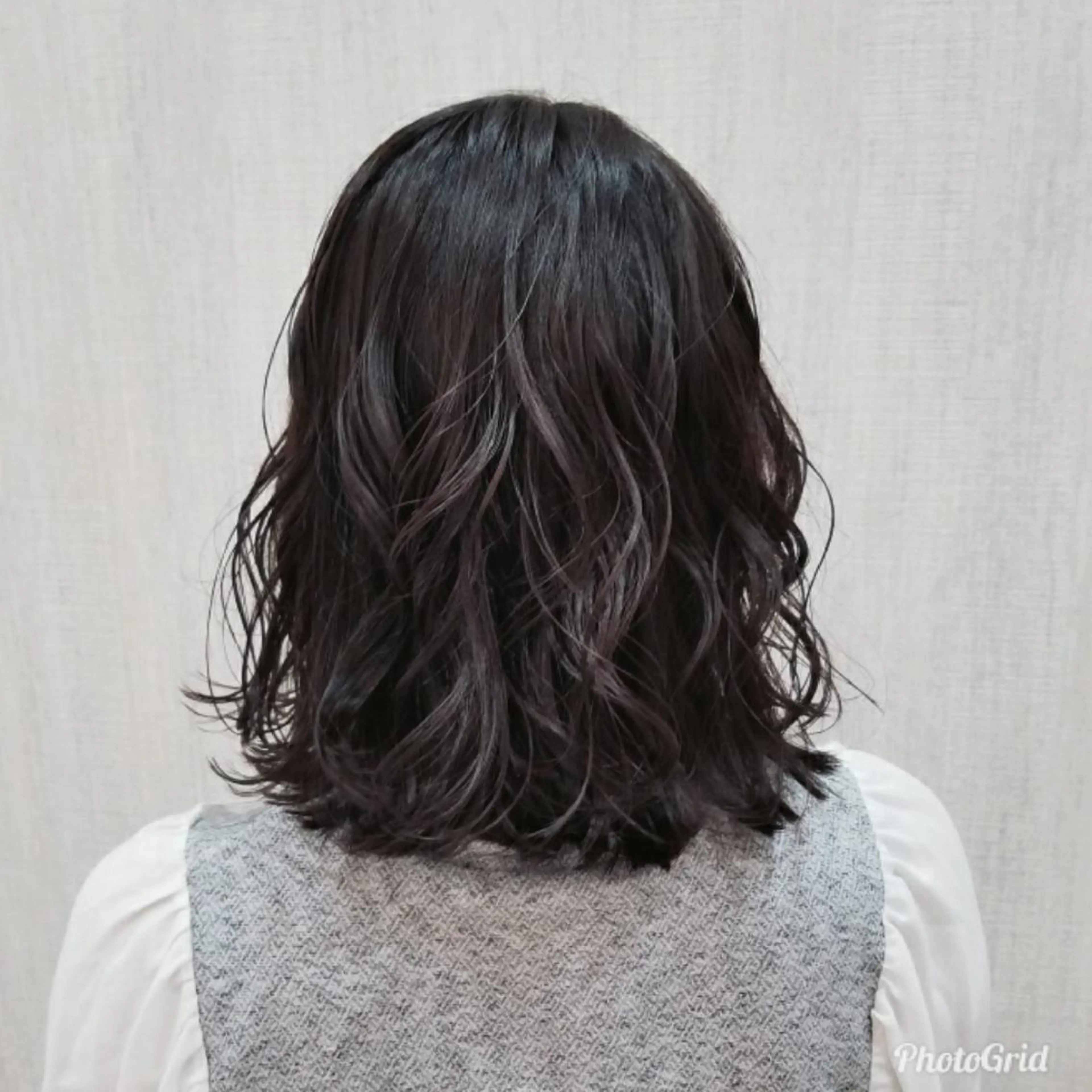 ミディアム 顔周りレイヤーカット 髪質改善代表西村功平のヘアスタイル