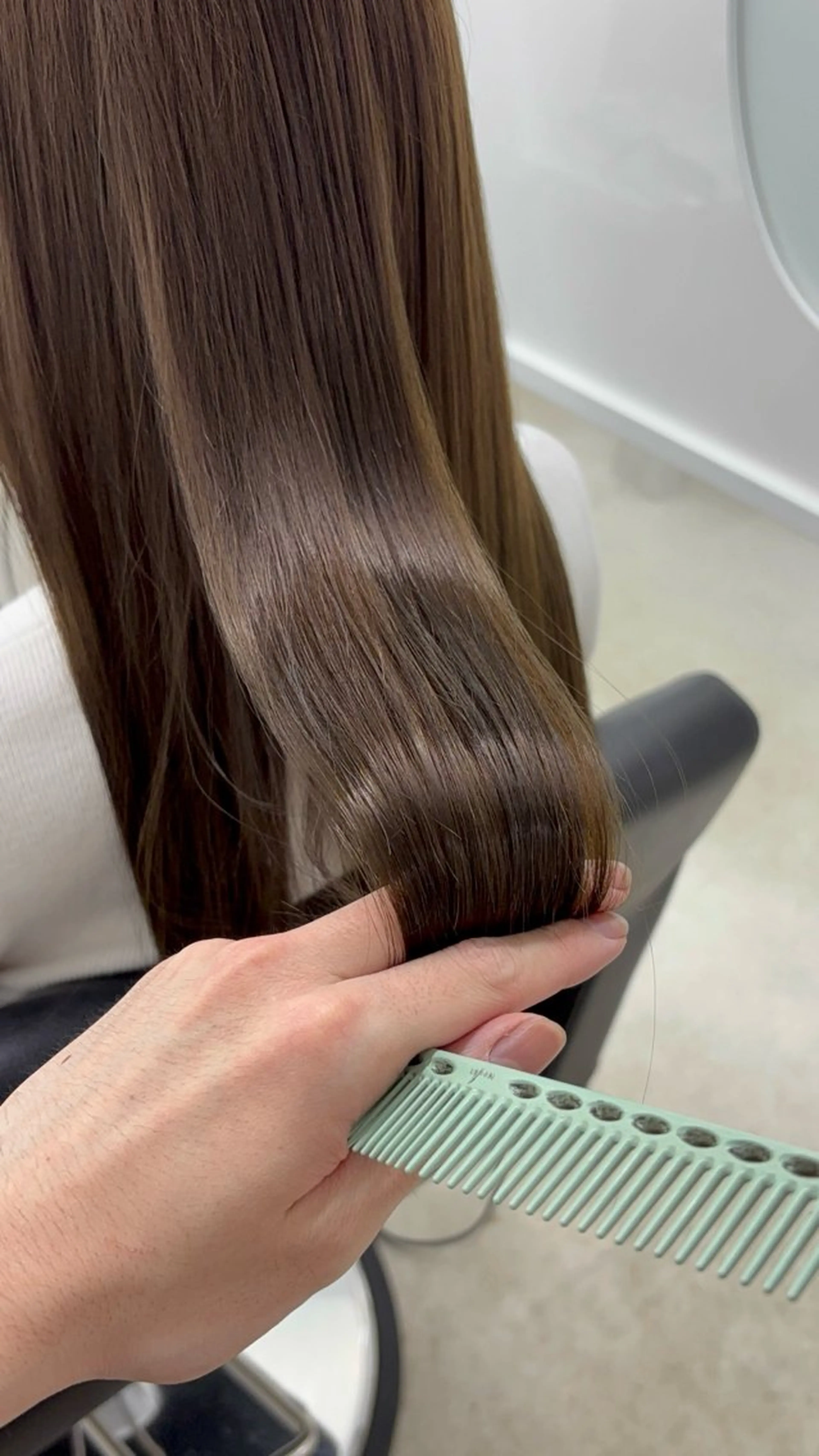 ロング カラー カット ヘアカラー トリートメント 冨木 雄斗のヘアスタイル