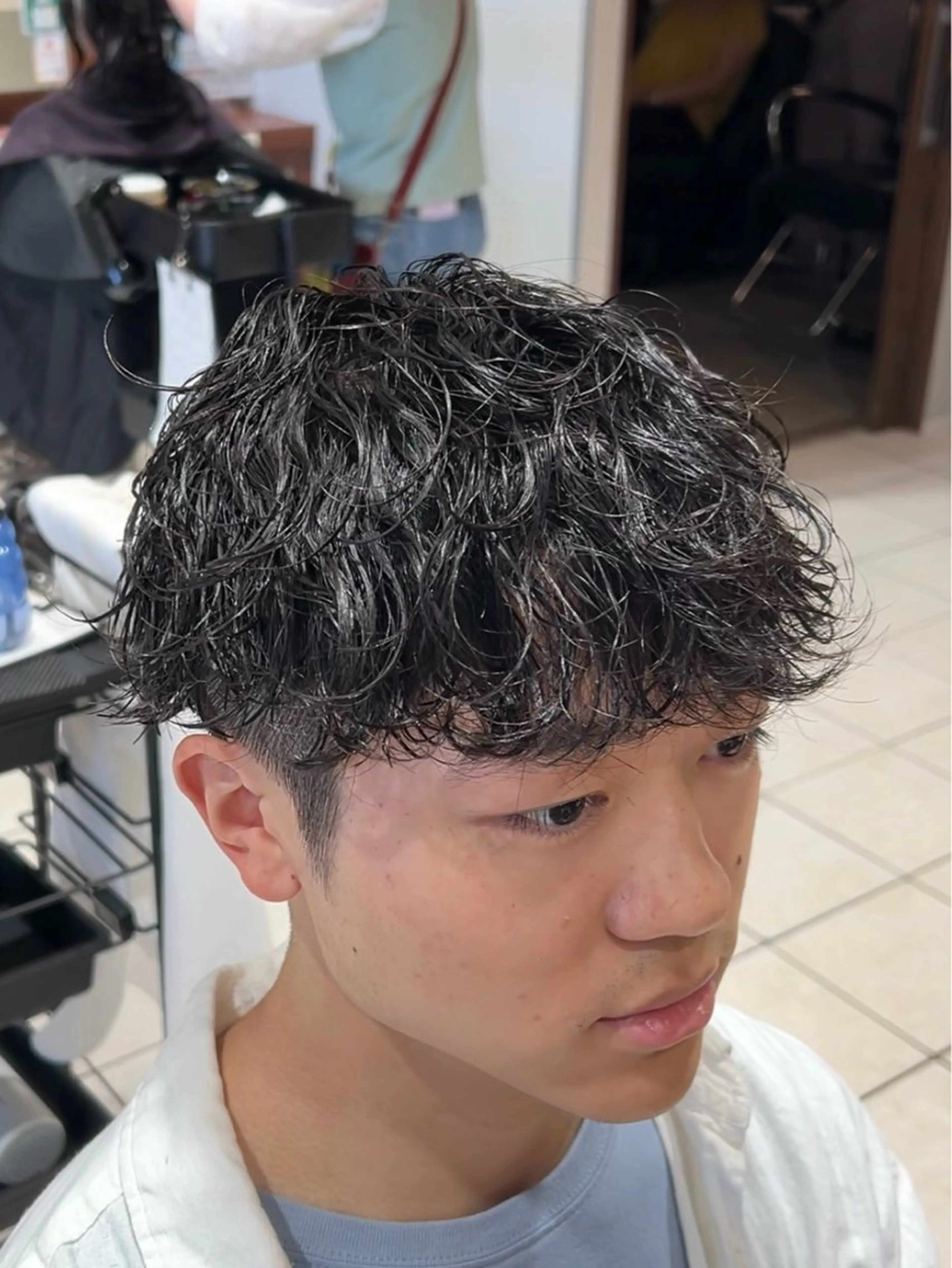 ショート パーマ メンズ メンズパーマ 波巻きパーマ ulus OSAKA所属・福井 太暉のヘアスタイル