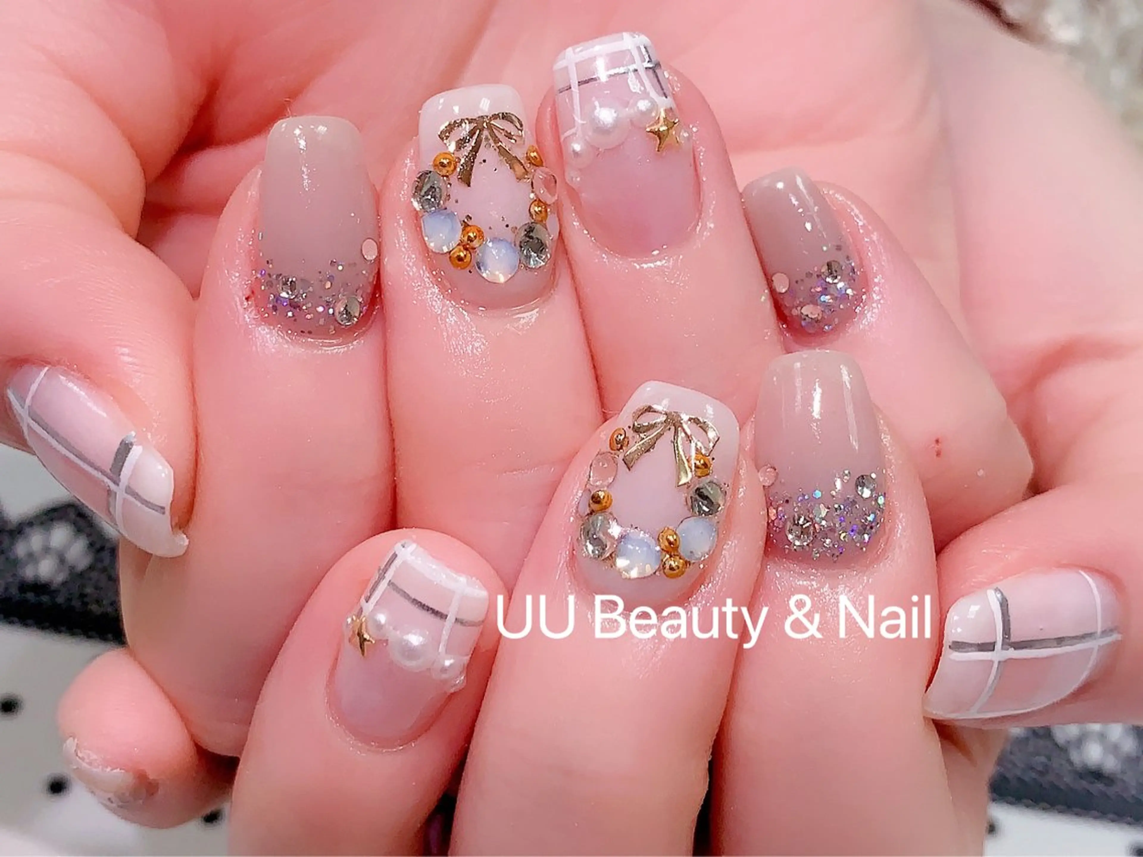 ネイル ハンドネイル UU Beauty Nailのネイルデザイン