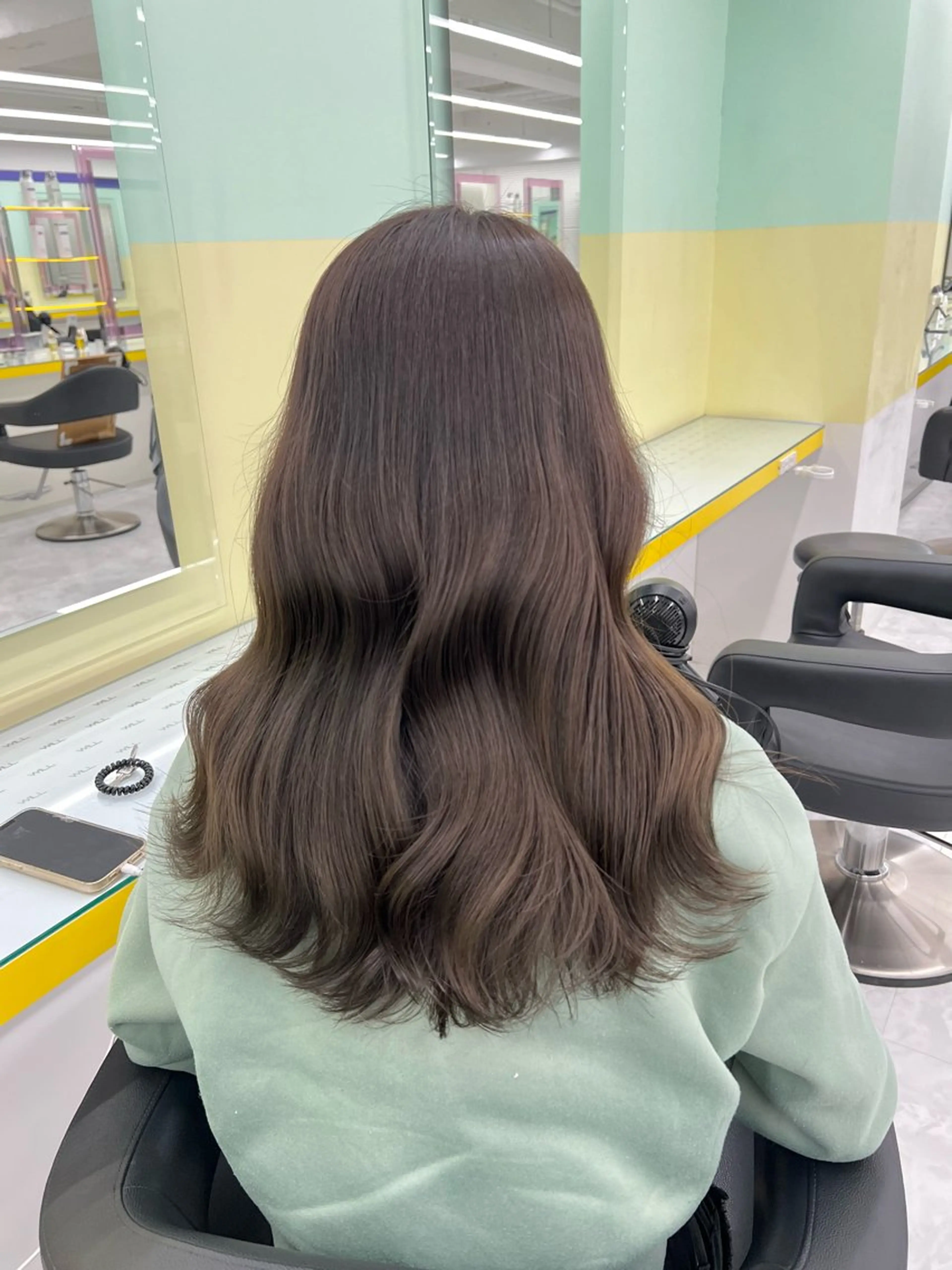 ミディアム 💍レイヤーカット 艶髪💍亘紘輝のヘアスタイル
