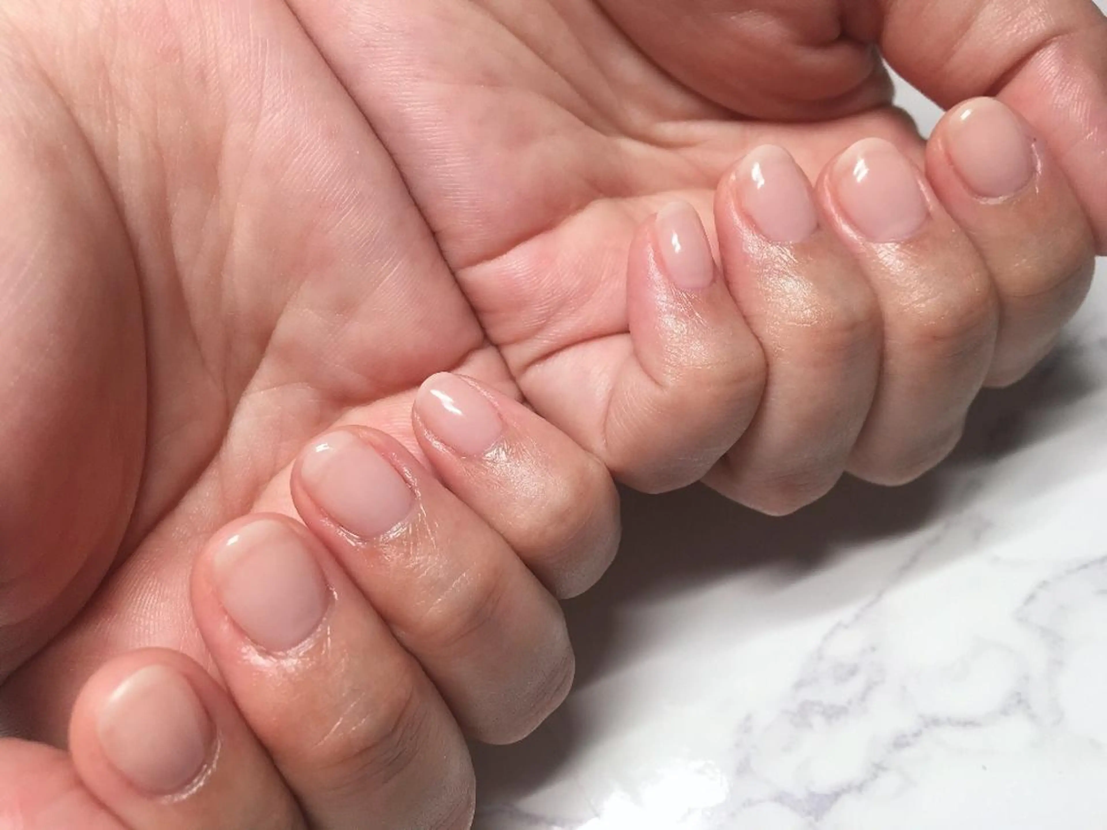 ネイル ハンドネイル ハンドケア 佐藤 結衣のネイルデザイン