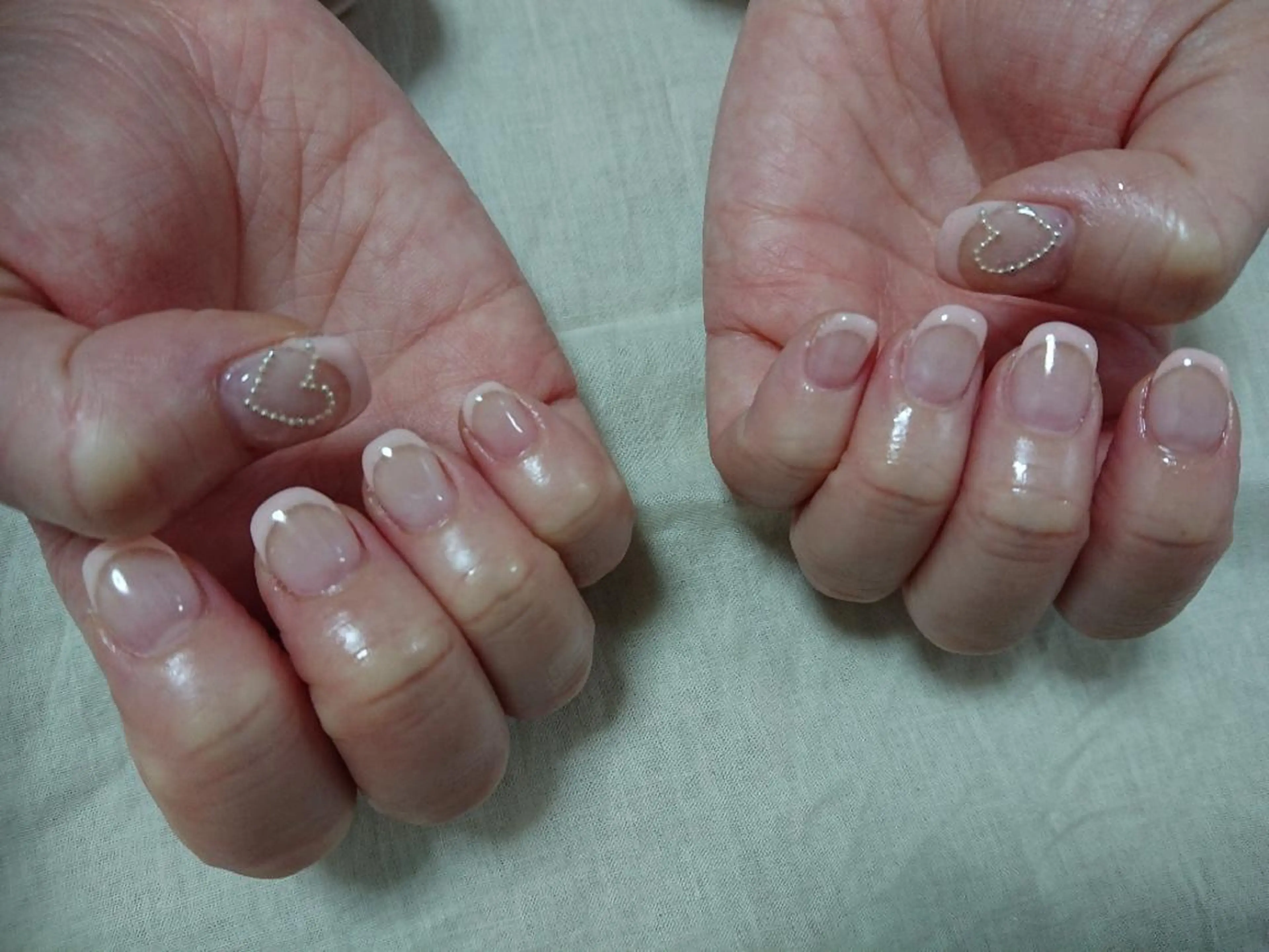 ネイル フレンチネイル ハンドネイル shellnail さなえのネイルデザイン