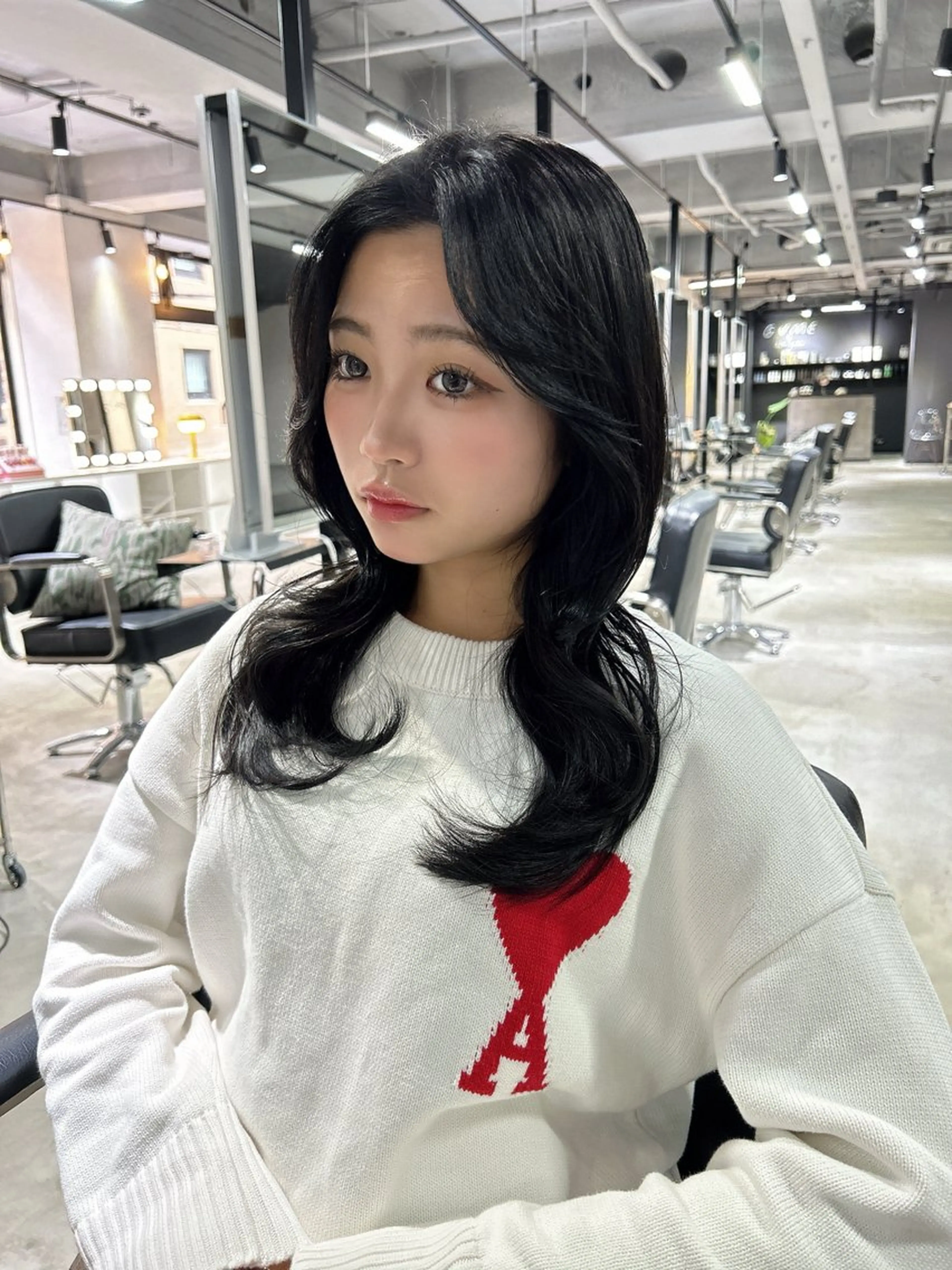 ロング カラー 黒髪 ブルーカラー ブルーブラック 透明感カラー レイヤーカット カット ヘアカラー 大阪韓国ヘア/ /酸性縮毛矯正ゆうとのヘアスタイル