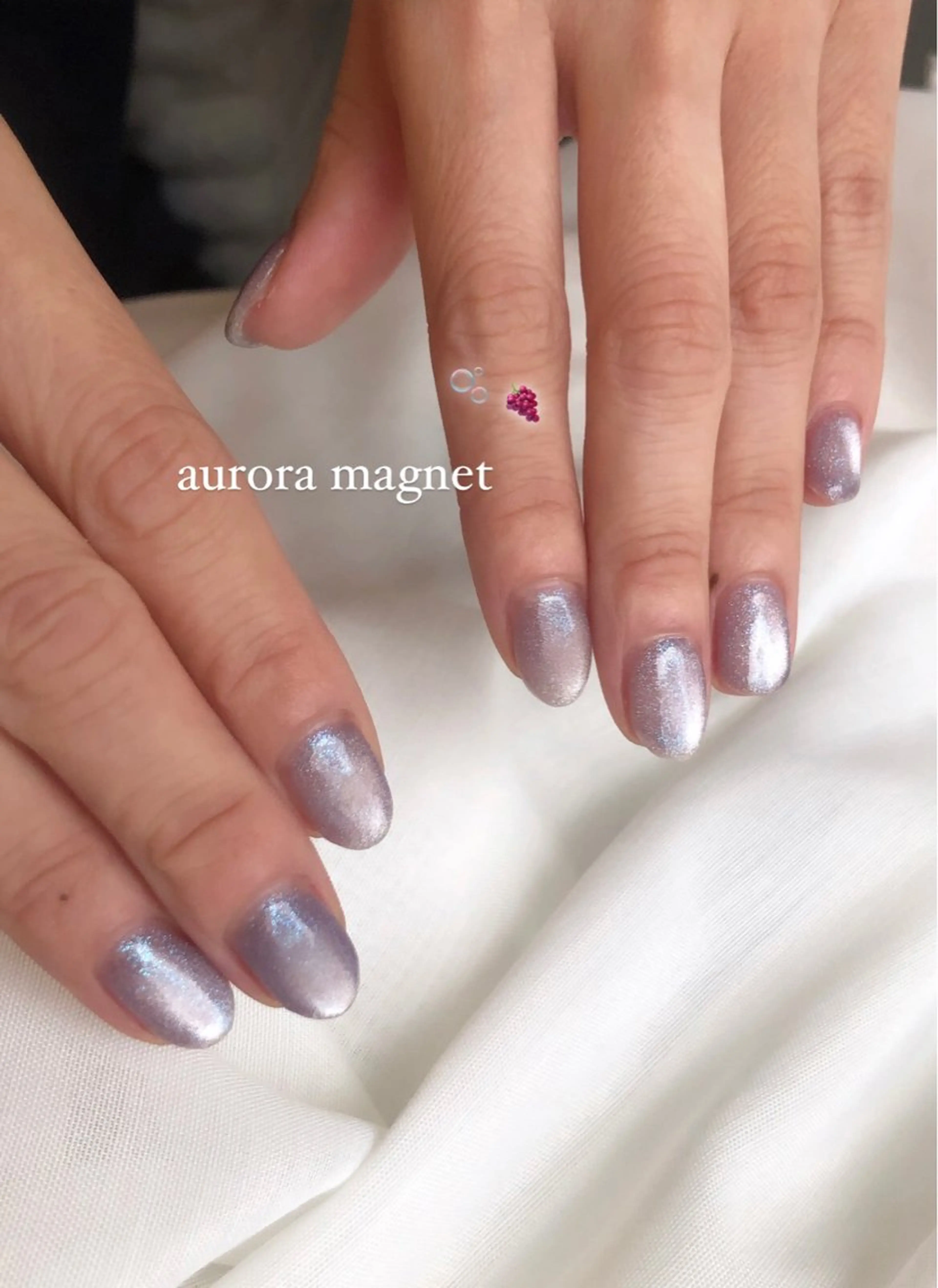 ネイル オーロラネイル ブルー Rich+nail Mayuのネイルデザイン