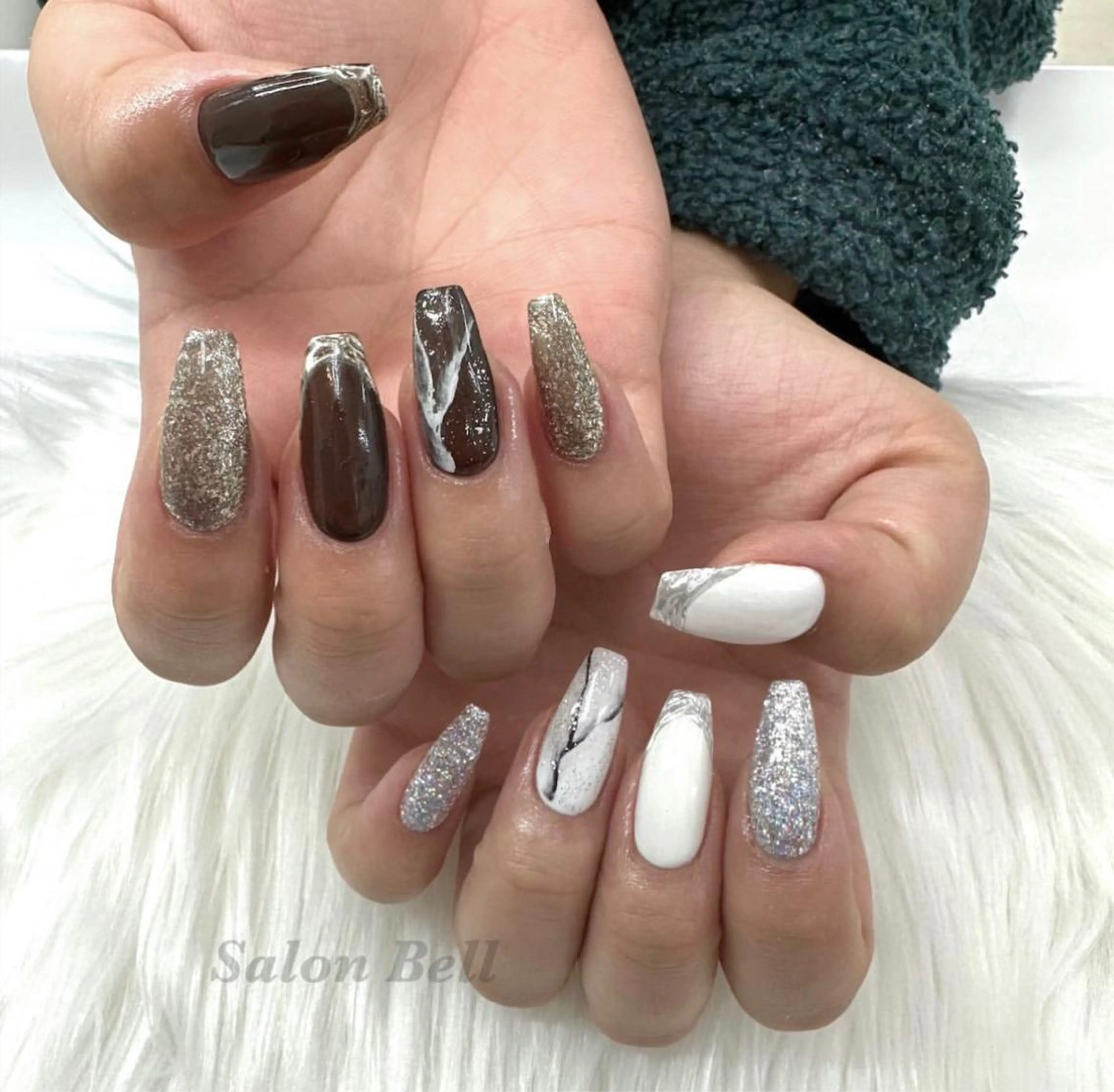 ネイル Bell 富田林店 SAYAKAのネイルデザイン