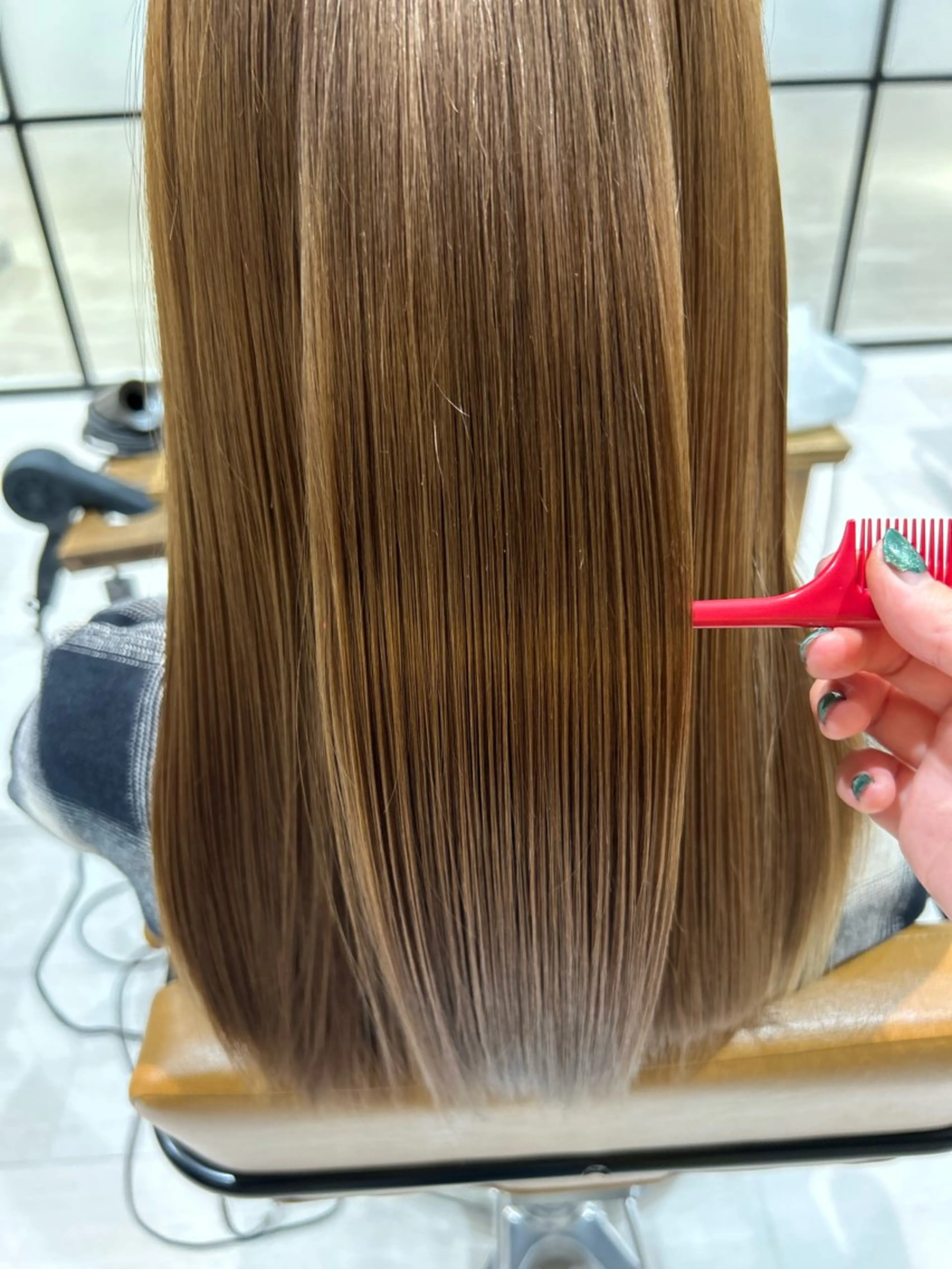 ロング カット ヘアカラー トリートメント 齊藤 海零のヘアスタイル