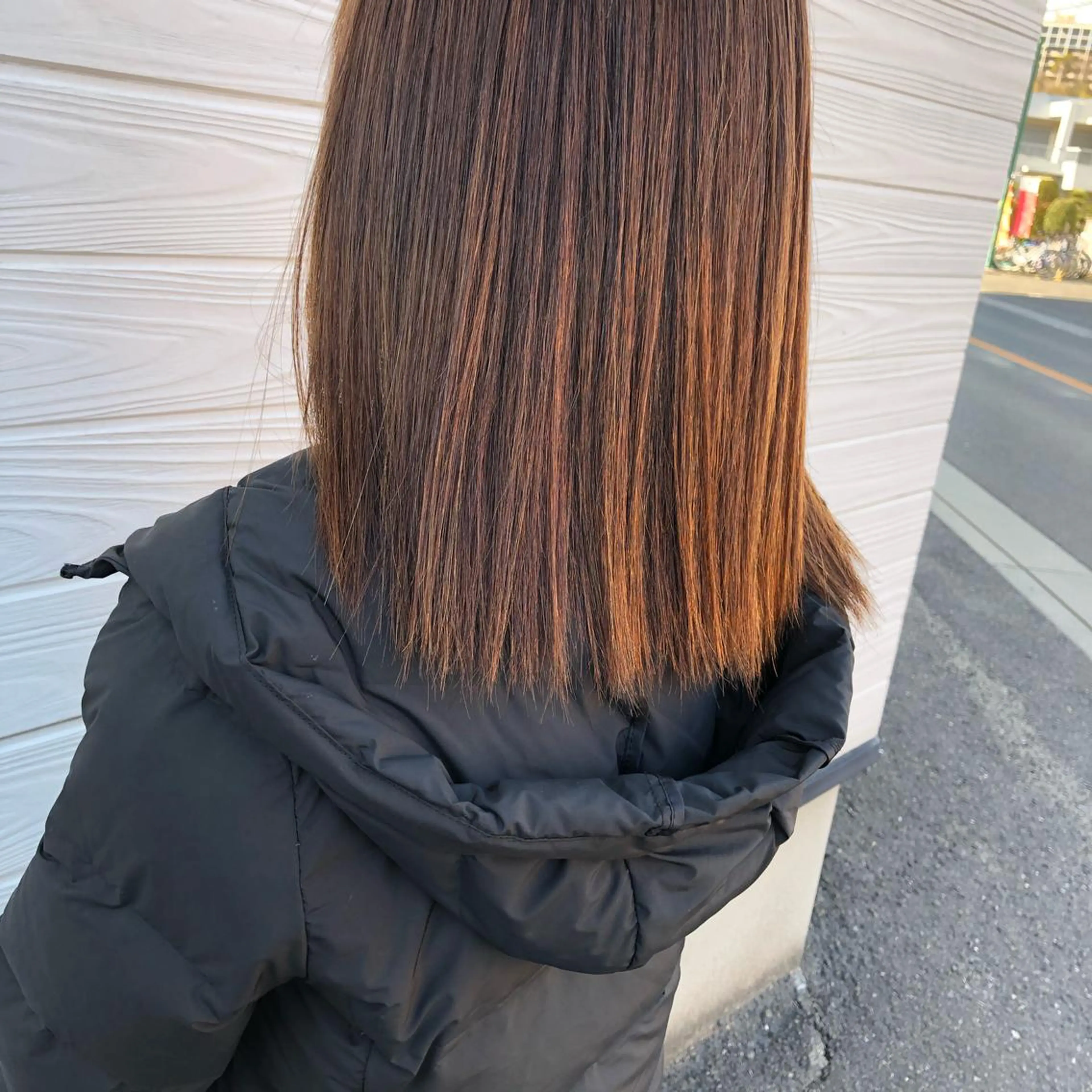 ミディアム ヘアカラー 半田 知穂のヘアスタイル