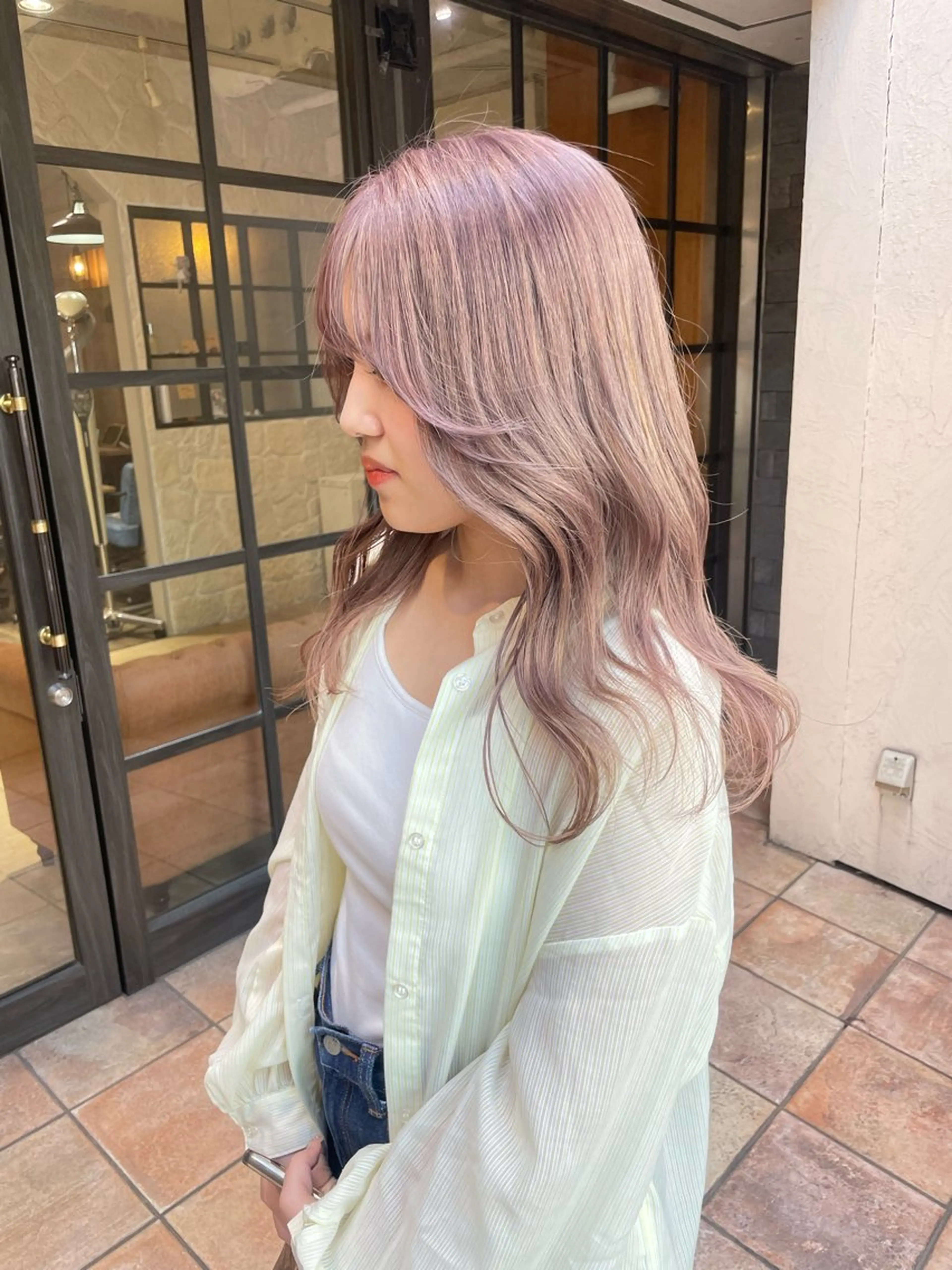 ロング ヘアカラー トリートメント 𝐌𝐨𝐞/透明感 暖色ボブ🤍のヘアスタイル