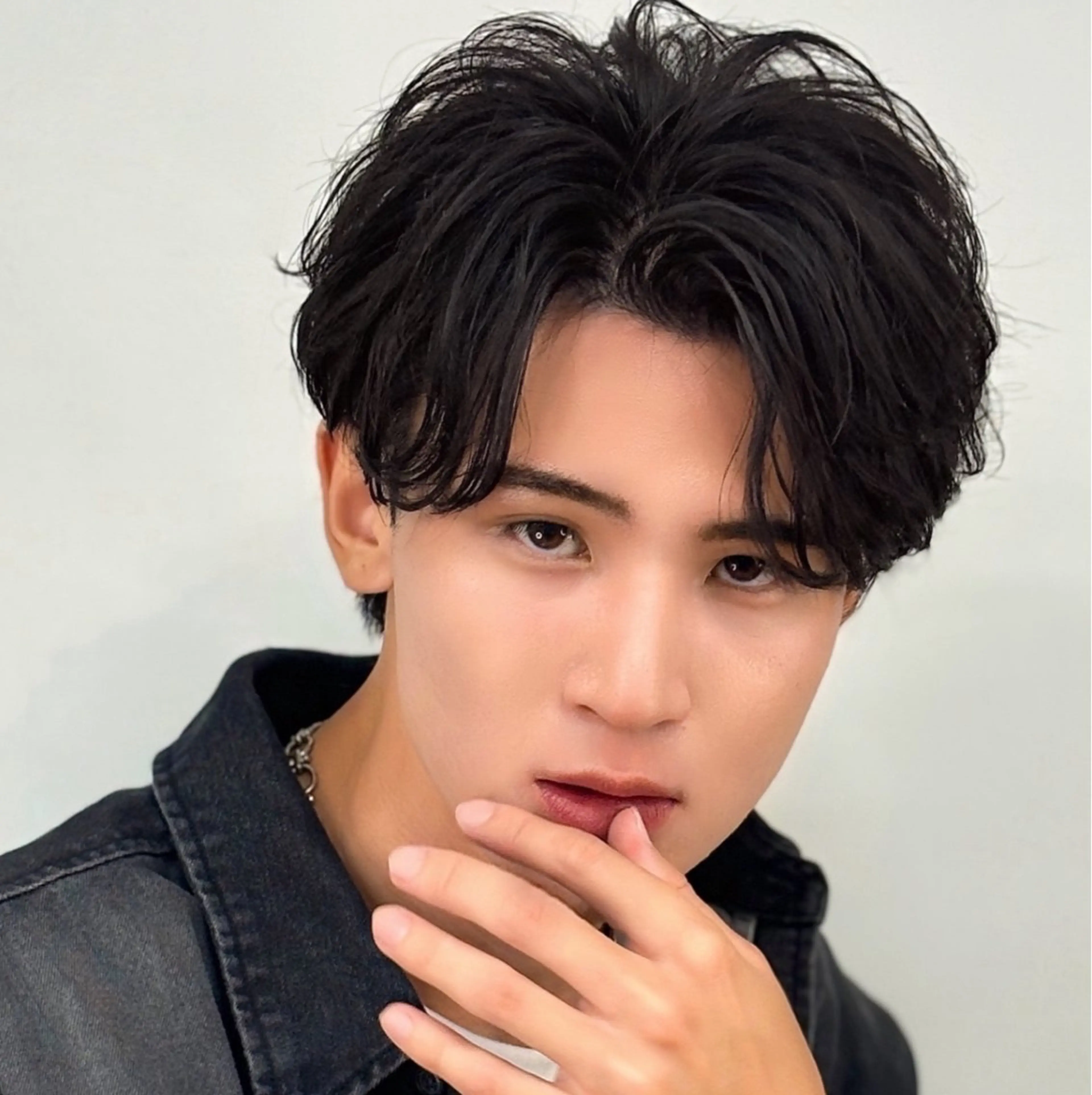 ショート パーマ メンズ 美容師歴6年 fifth前比嘉💥のヘアスタイル