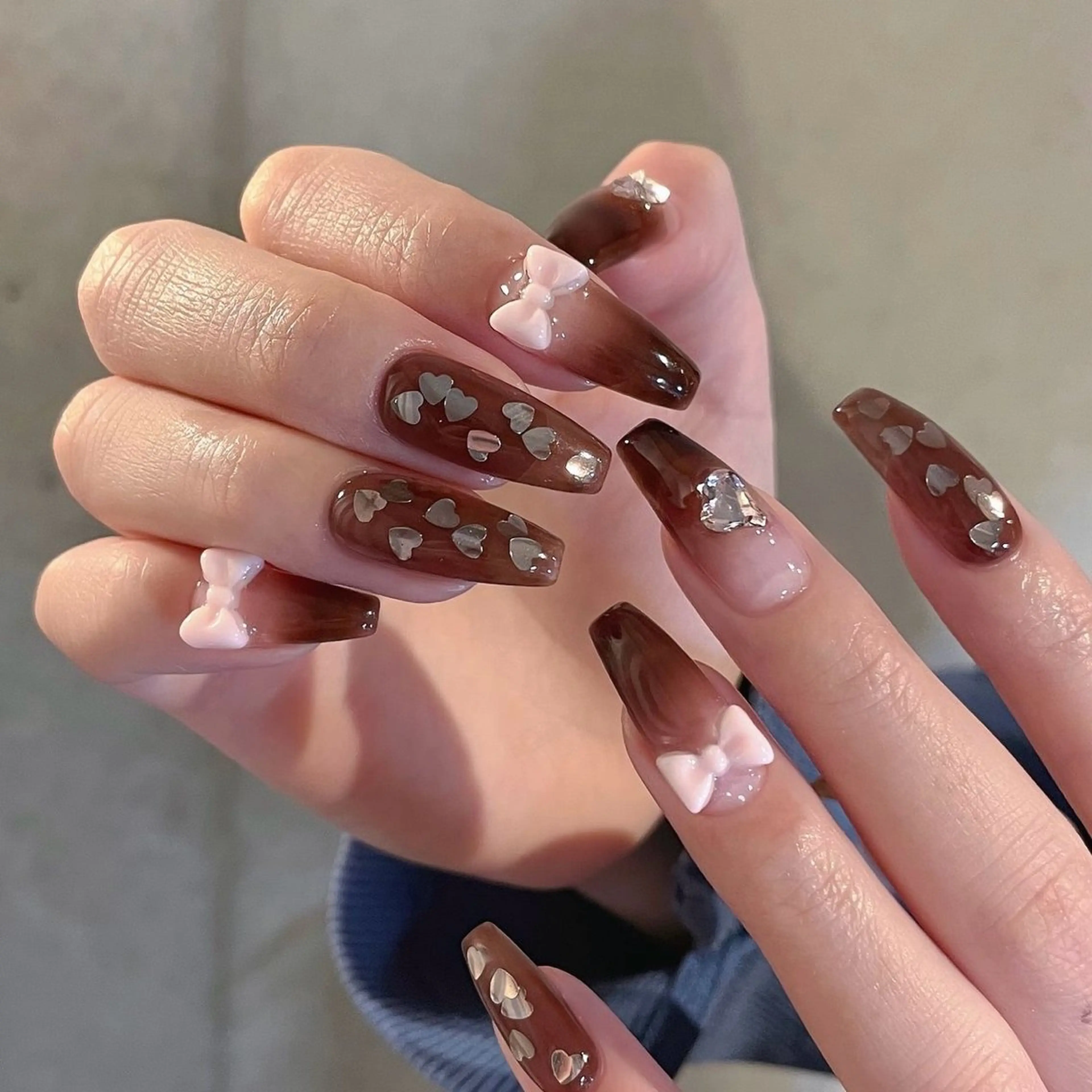 ネイル オーロラネイル チークネイル 長さ出し フットネイル フレンチネイル ハンドネイル ハンドケア J&C Nail Salon吉祥寺所属・YU KIのネイルデザイン