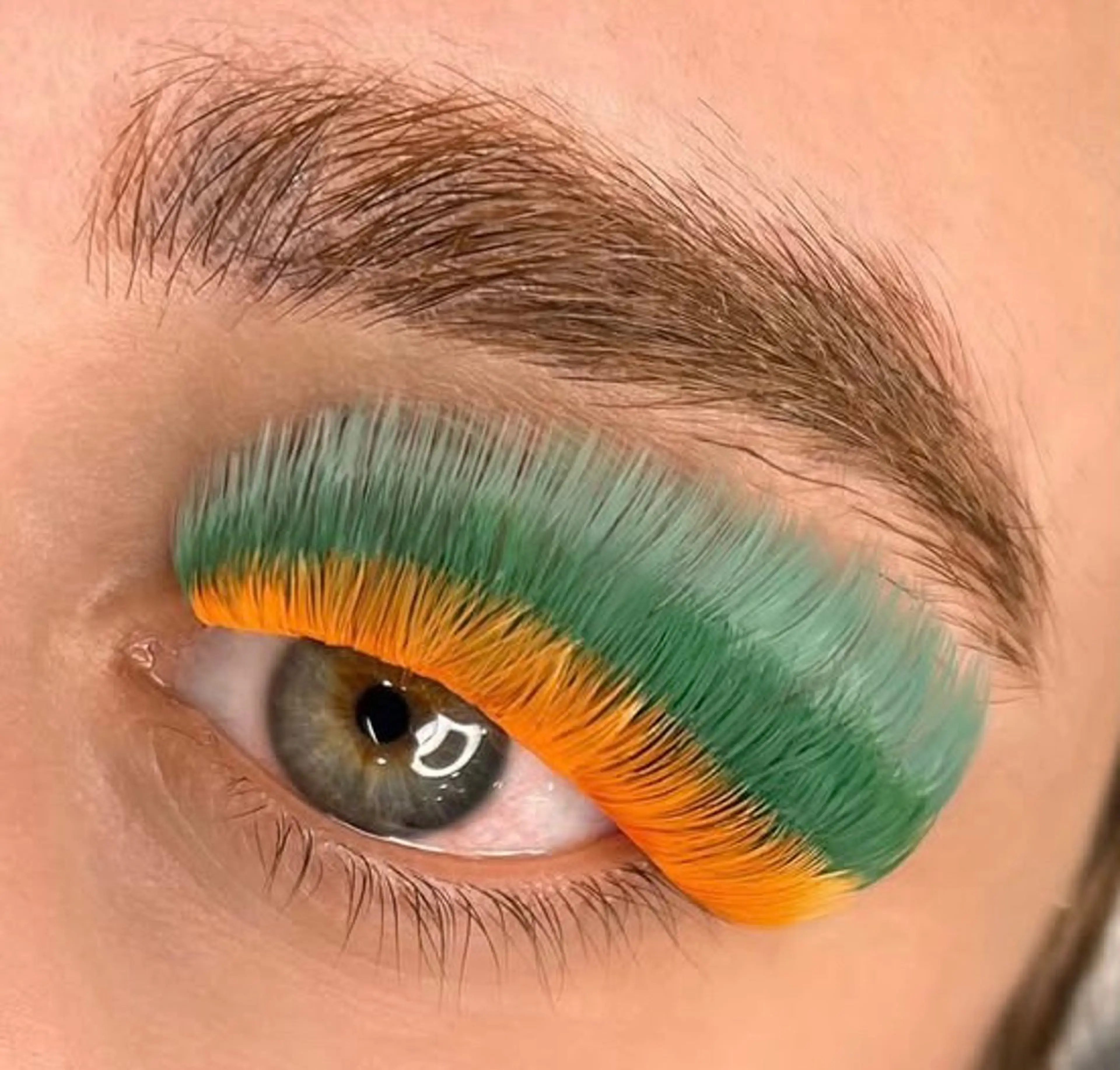 マツエク・マツパ Crazy  Beauty渋谷道玄坂店所属・CRAZY BEAUTYのマツエク・マツパデザイン