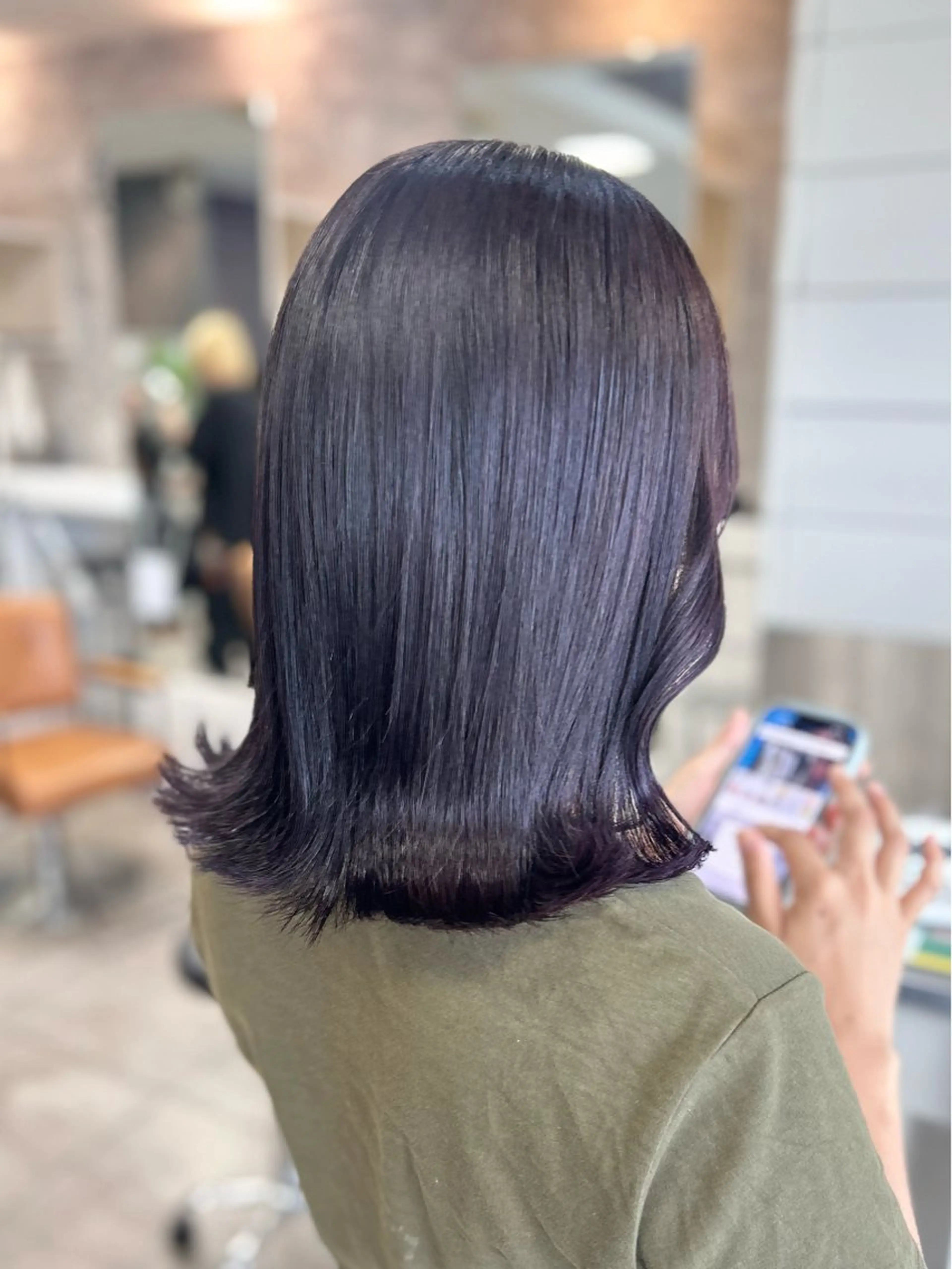 ミディアム パープルカラー カット ヘアカラー 🫧艶髪カラー🫧 森本くるみのヘアスタイル