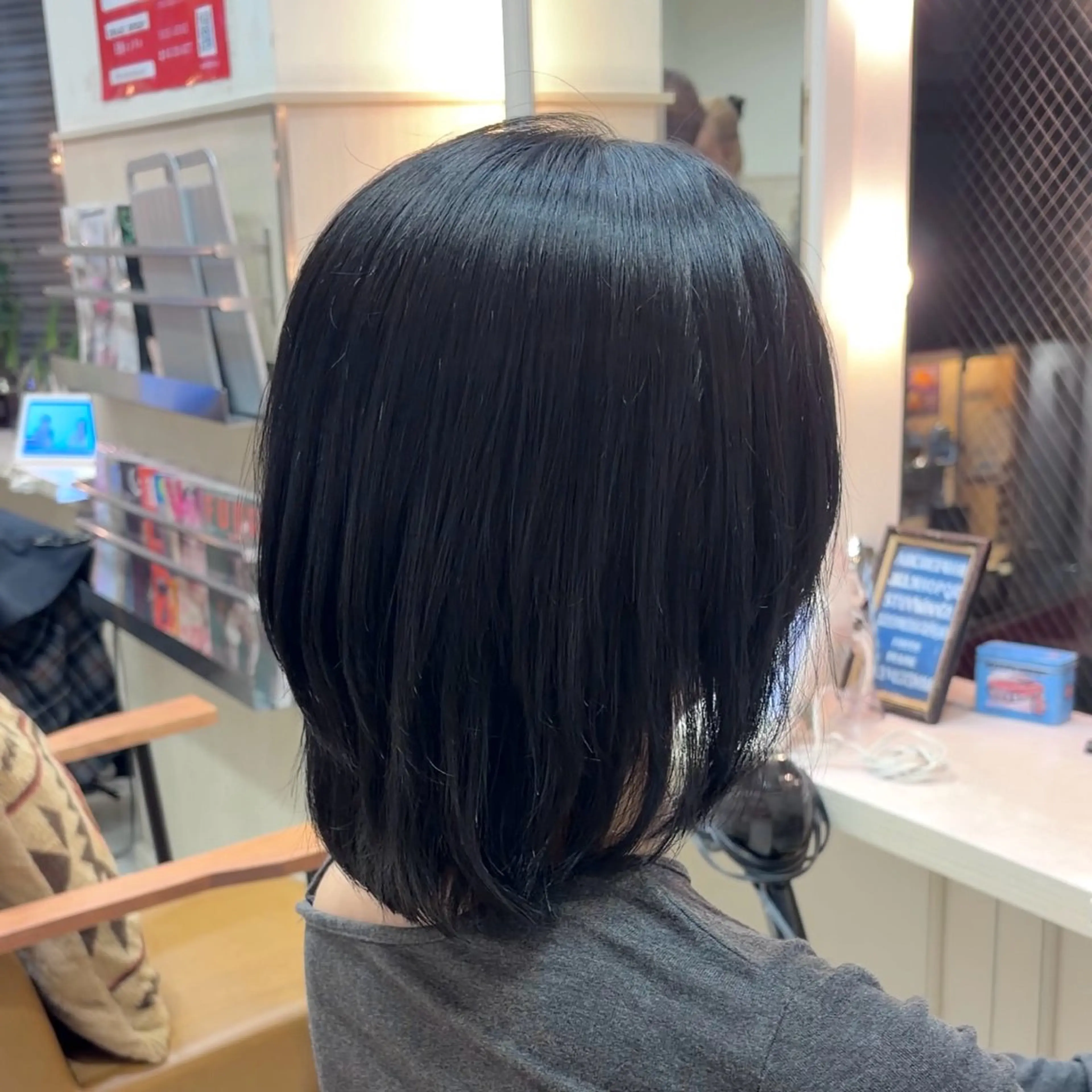 ミディアム カット 横浜パーマ🌐 暖色カラー🍒もえかのヘアスタイル