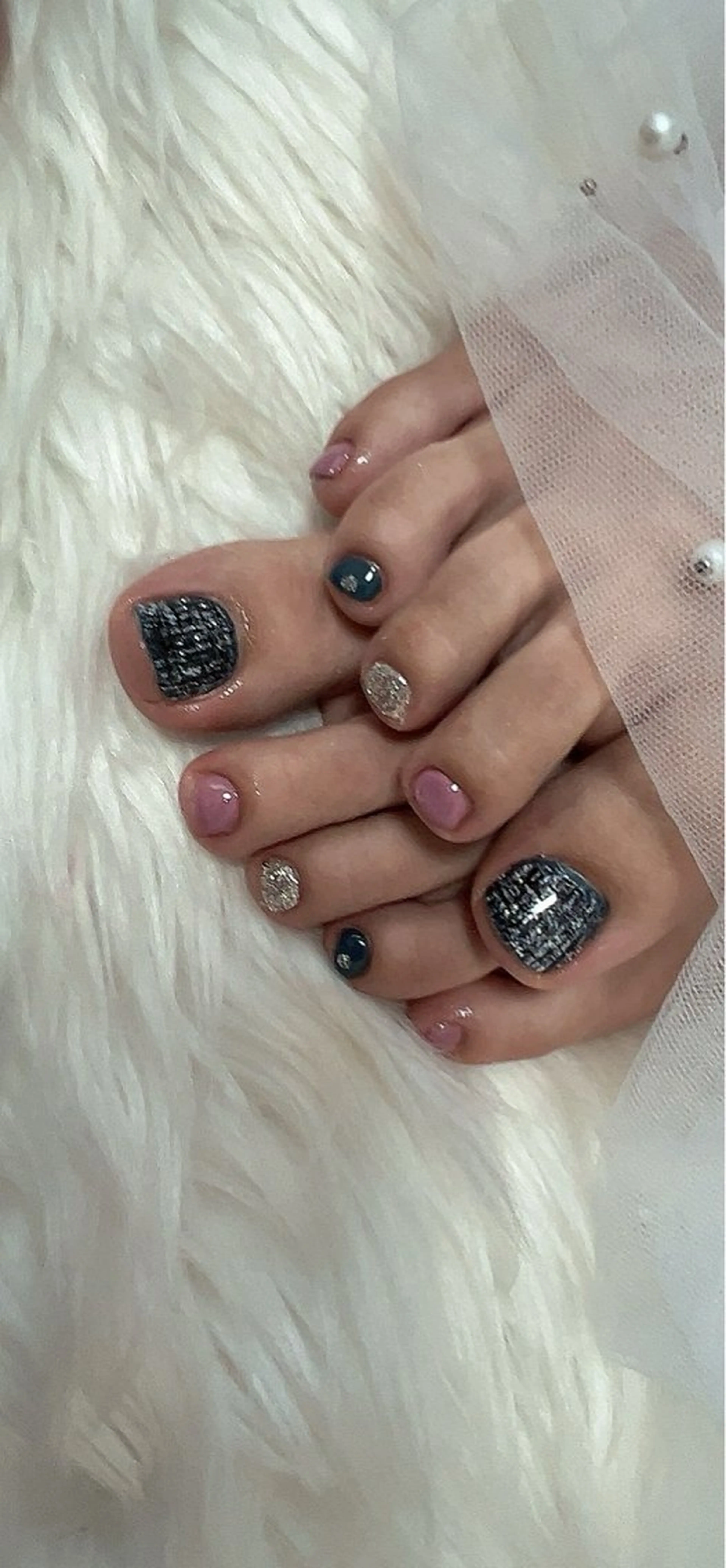 ネイル ネイビー ツイードネイル フットネイル Ruana Nailのネイルデザイン