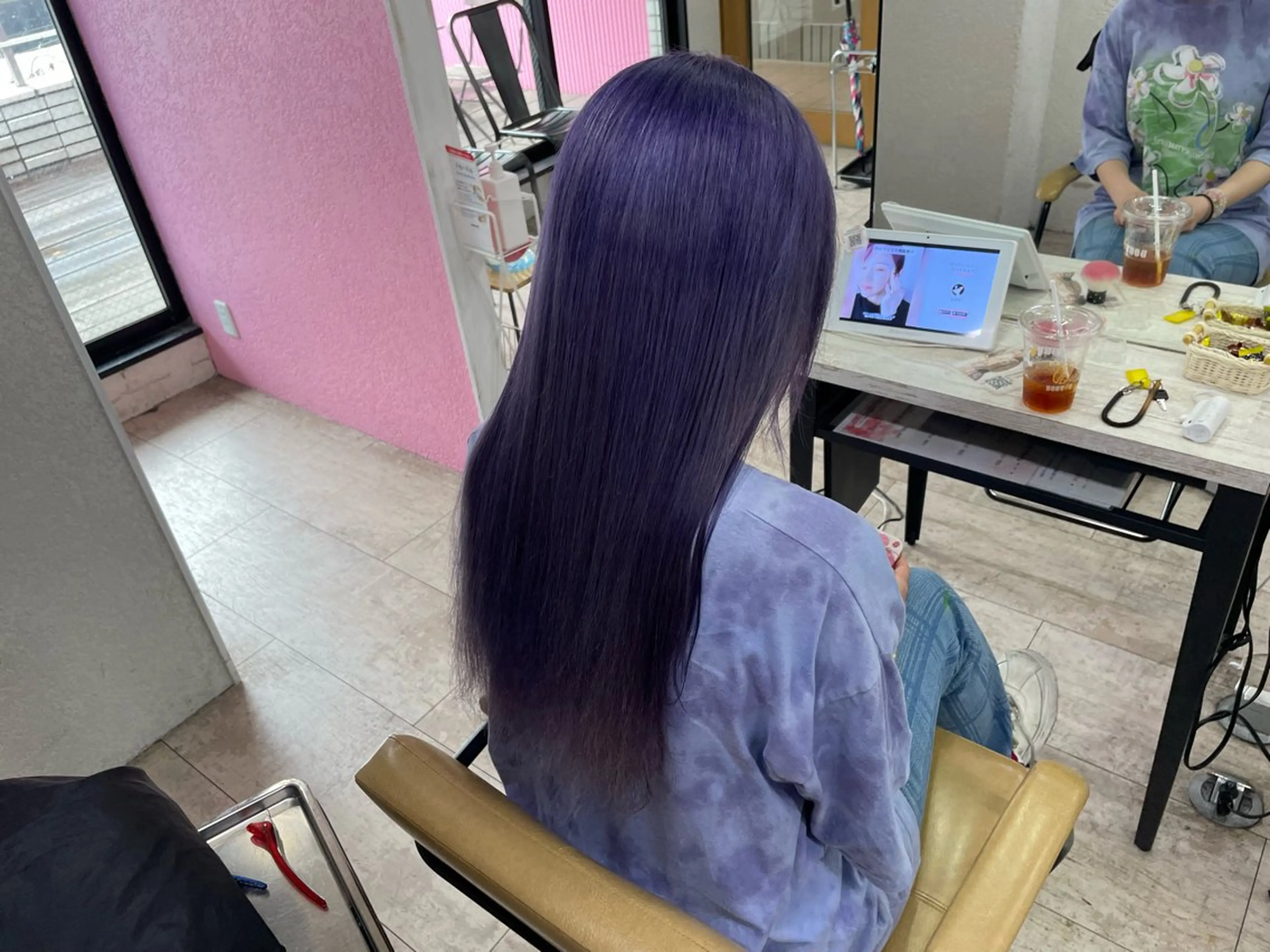 ロング ヘアカラー 🐱加賀 瑛里奈🦊のヘアスタイル