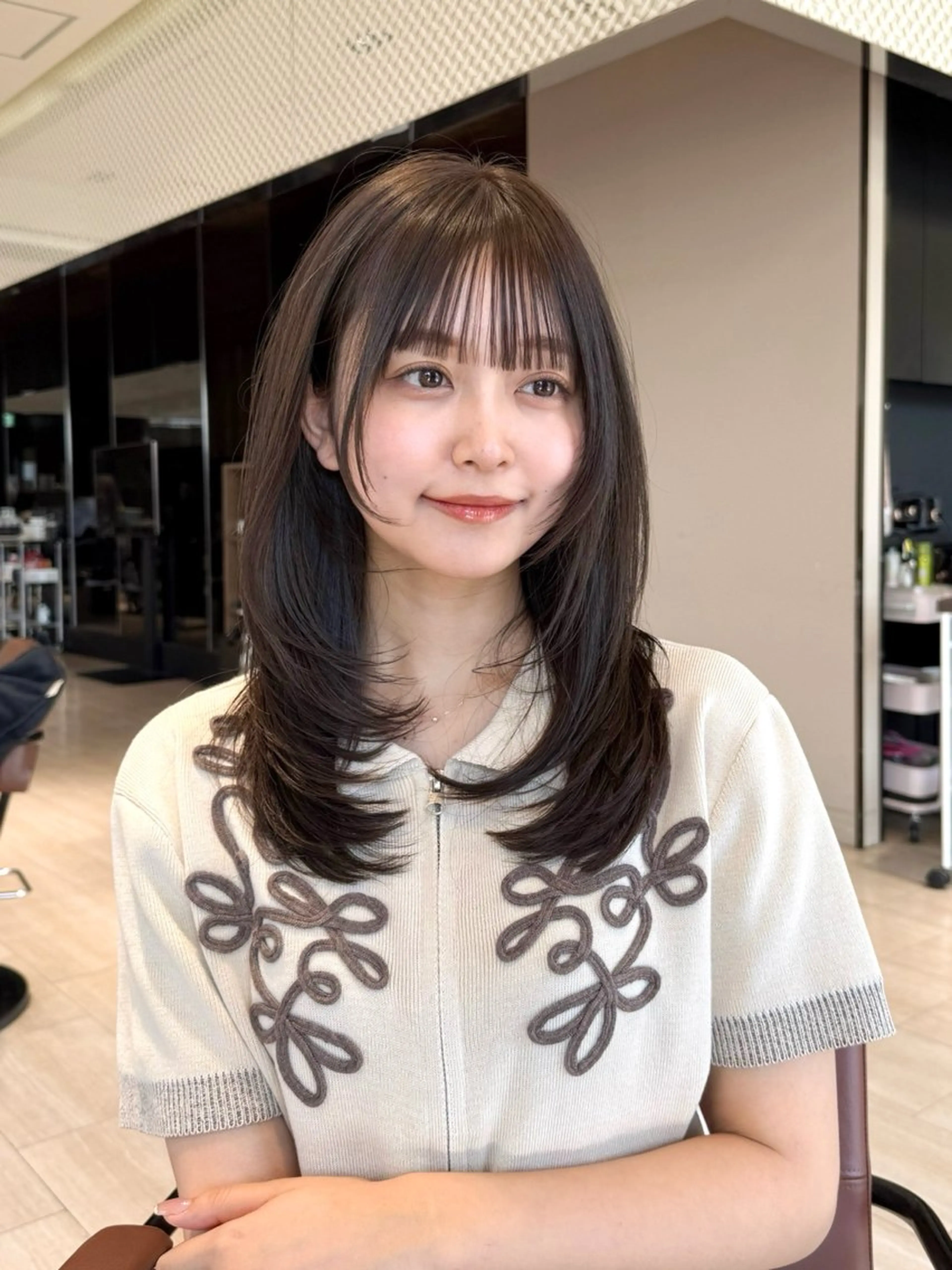 セミロング カラー カット ヘアカラー トリートメント レイヤー/似合わせ /松岡 祥利のヘアスタイル