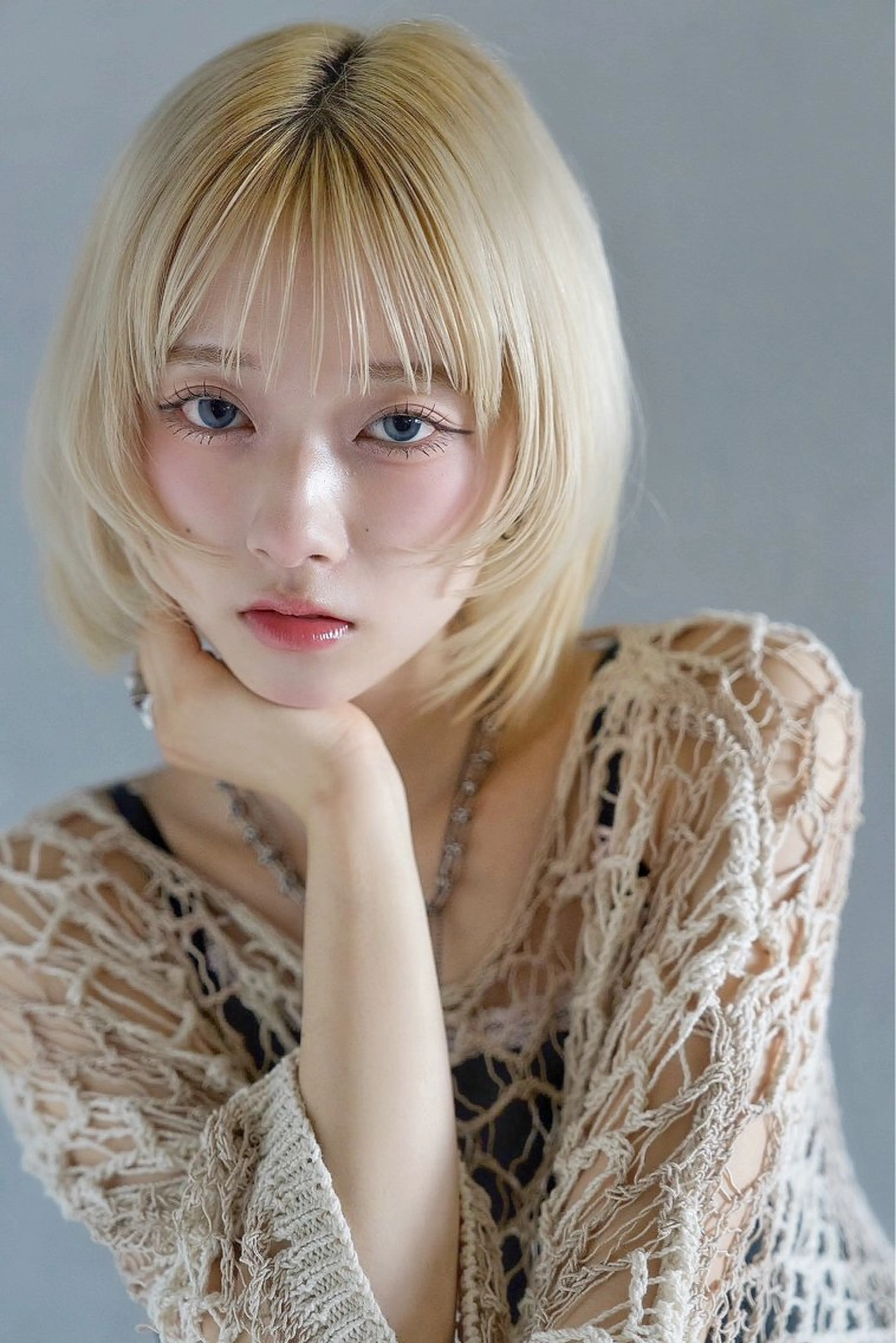 ミディアム カラー ヘアアレンジ ハイトーンカラー ピンクカラー🩷 ヘアセットＮＯ.1のヘアスタイル